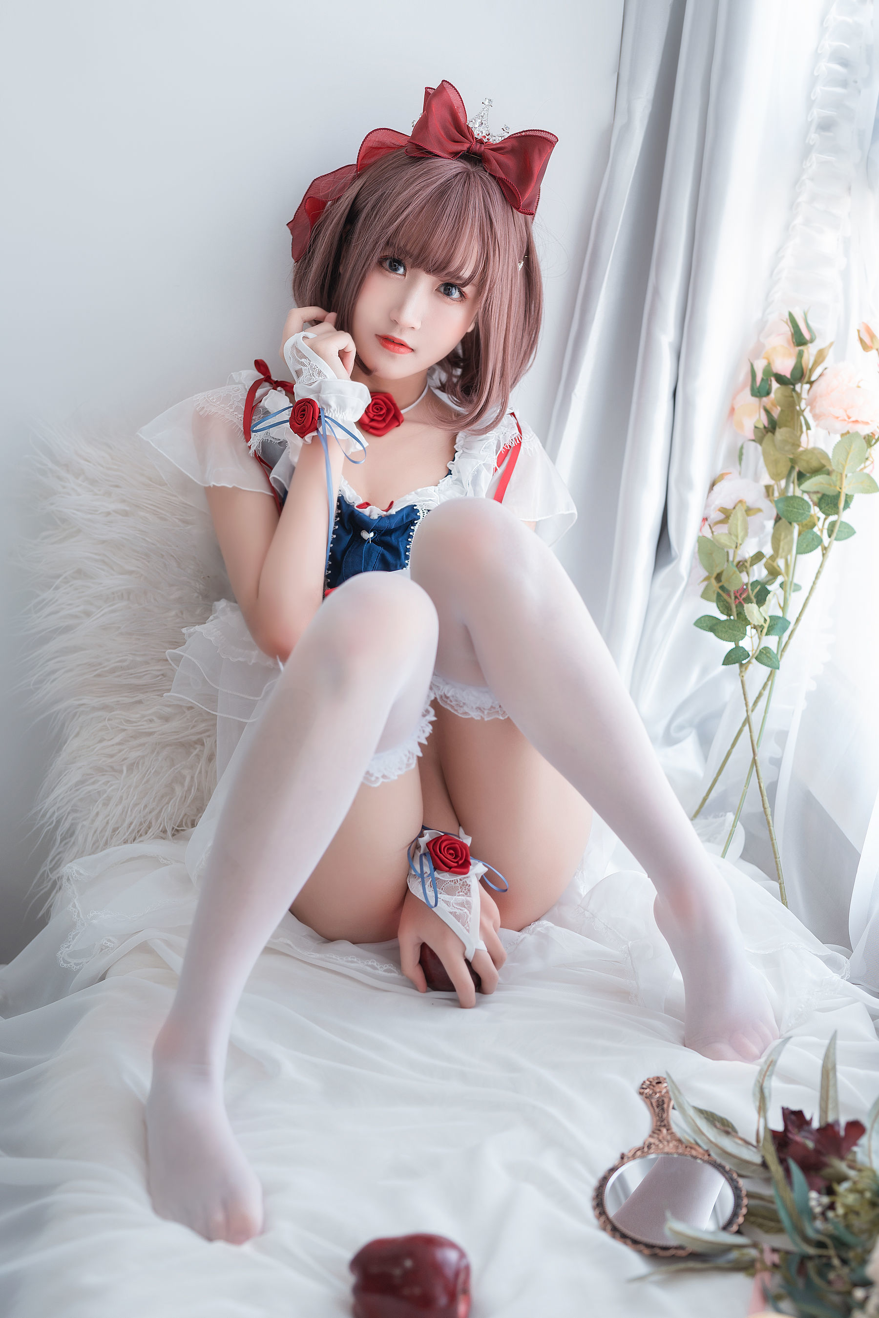 [网红COSER] 微博妹子三度_69 - 白雪姬/(35P)