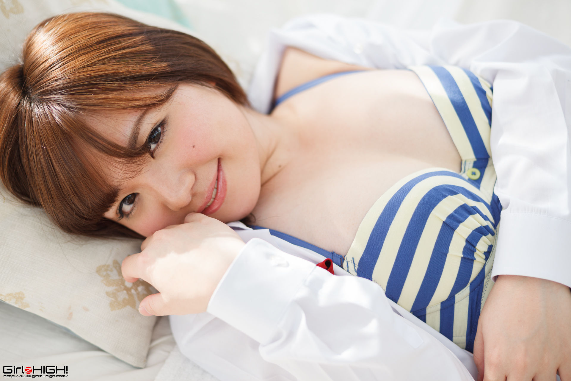 [Girlz-High] 吉見りぃな Riina Yoshimi #g024 Gravure Gallery 03/(40P)