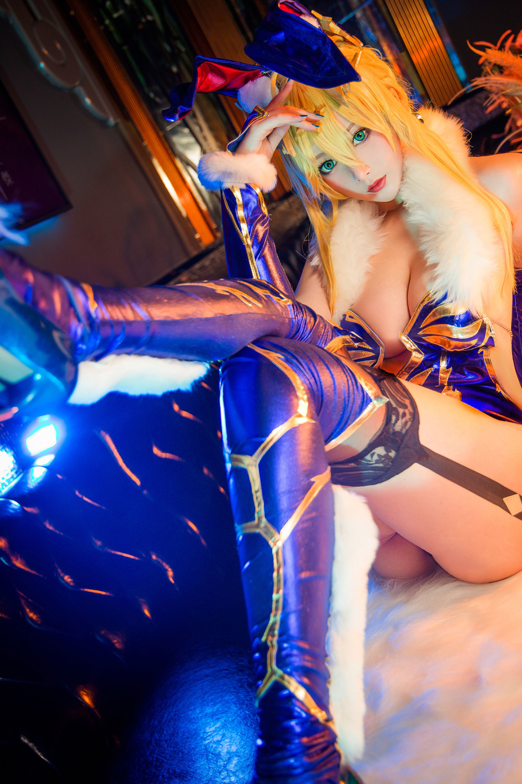 [网红COSER] 高颜值coser念念_D - 白枪呆兔女郎/(20P)