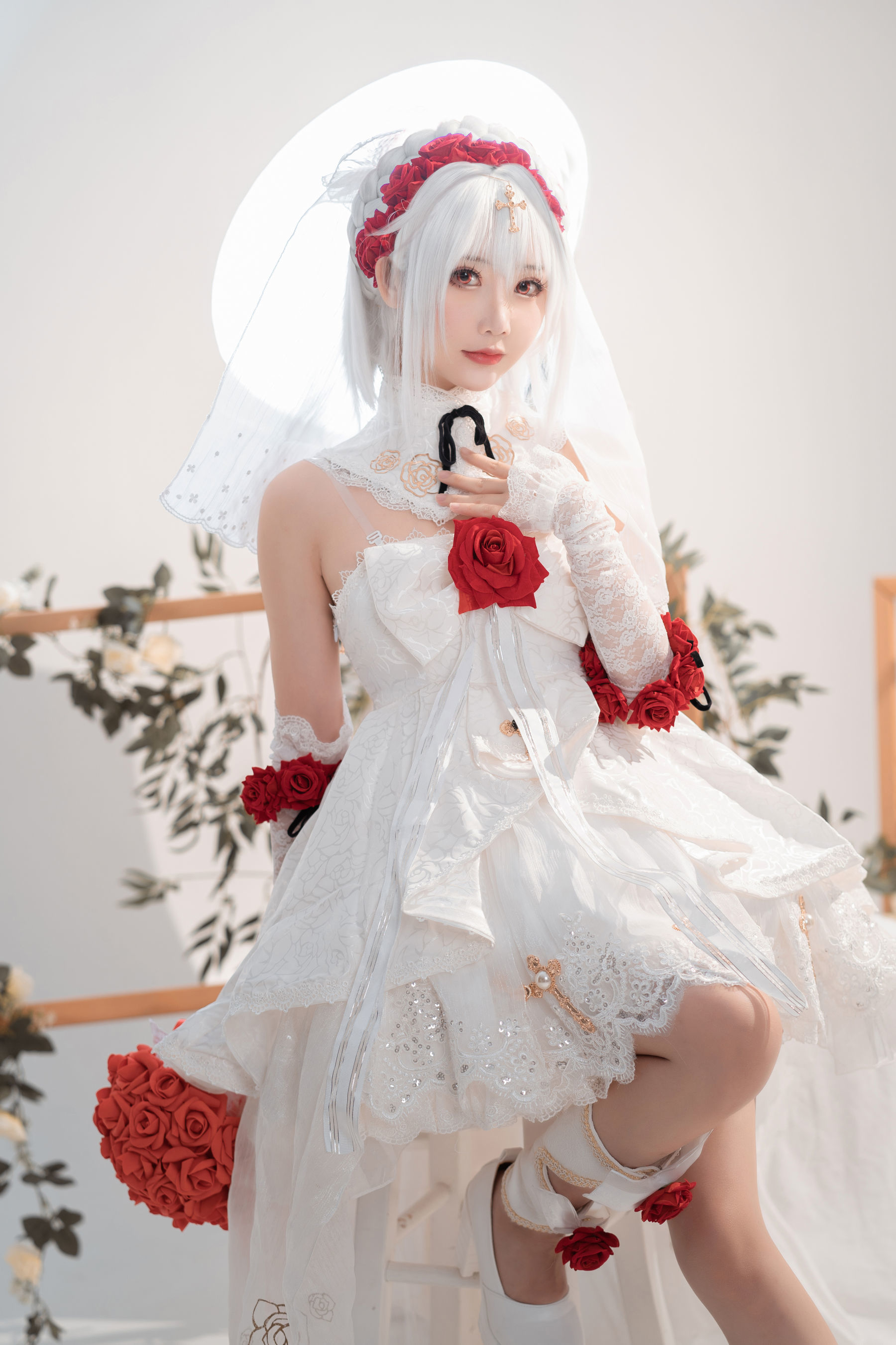 [网红COSER] 可爱人气Coser面饼仙儿 - 德丽莎婚纱/(13P)