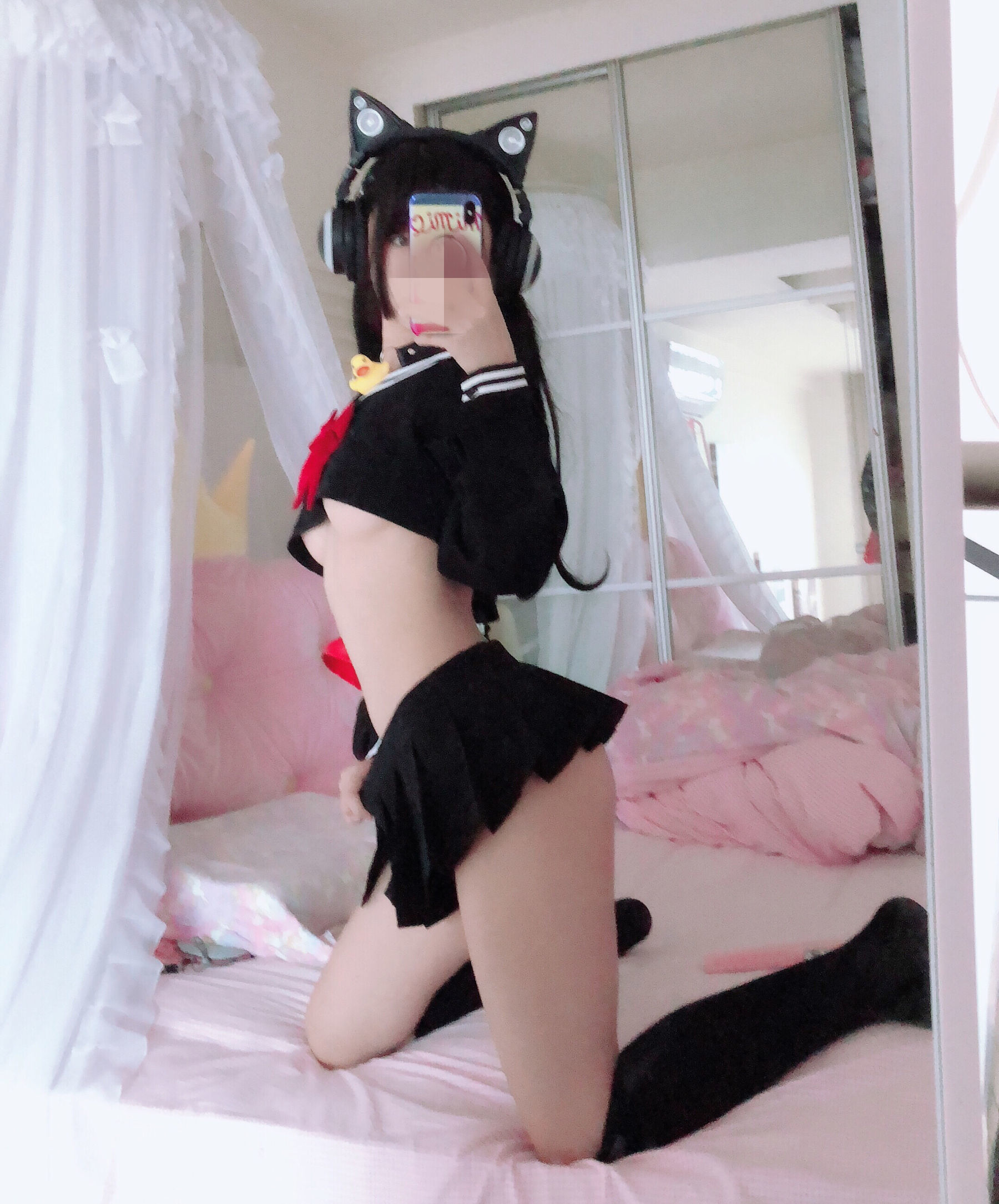 [网红COSER] 桜井宁宁 - 半乳制服/(70P)