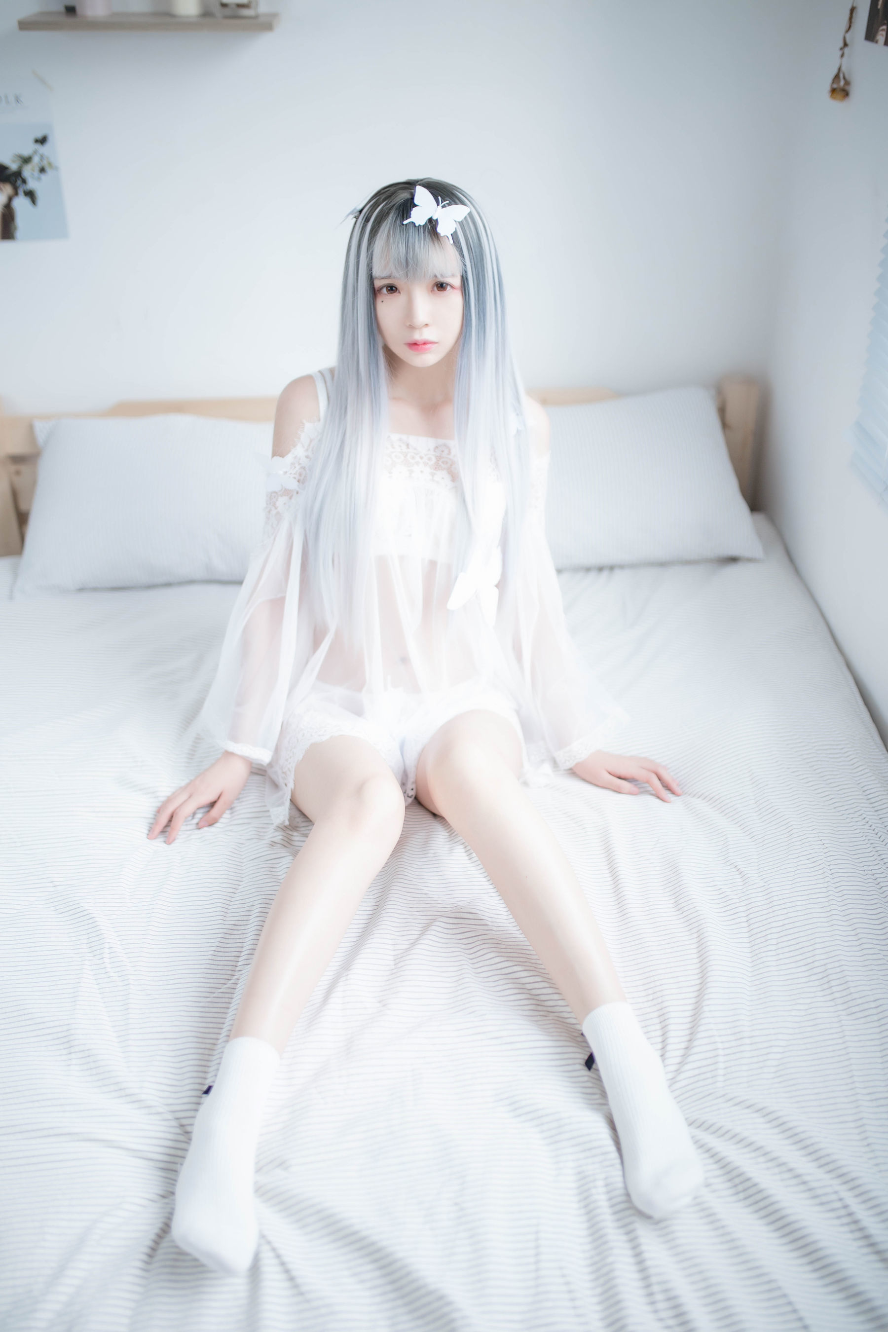 [网红COSER] 疯猫ss - 透明白纱/(33P)