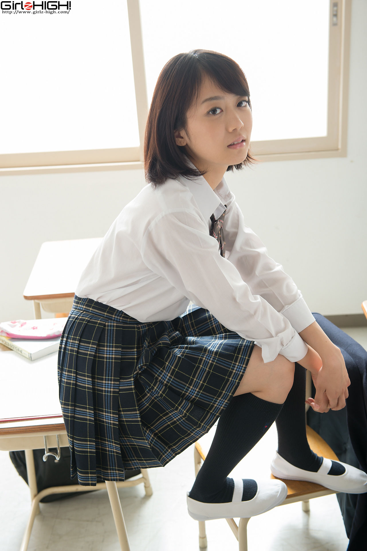 [Girlz-High] Koharu Nishino 西野小春 - 学生装 - bkoh_006_001/(60P)