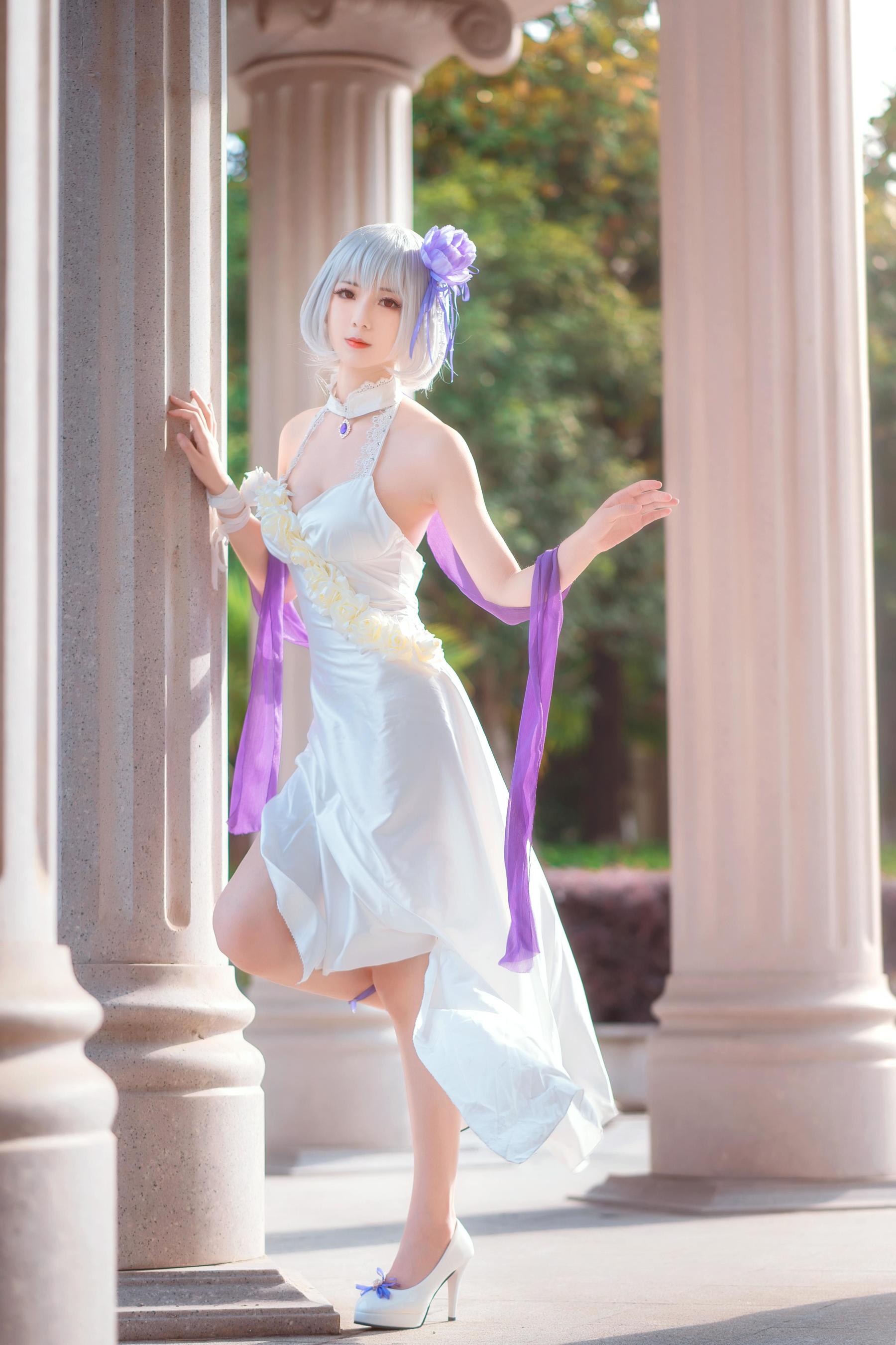 [Cosplay写真] 小姐姐弥音音ww - 天狼星 纯白蔷薇/(8P)