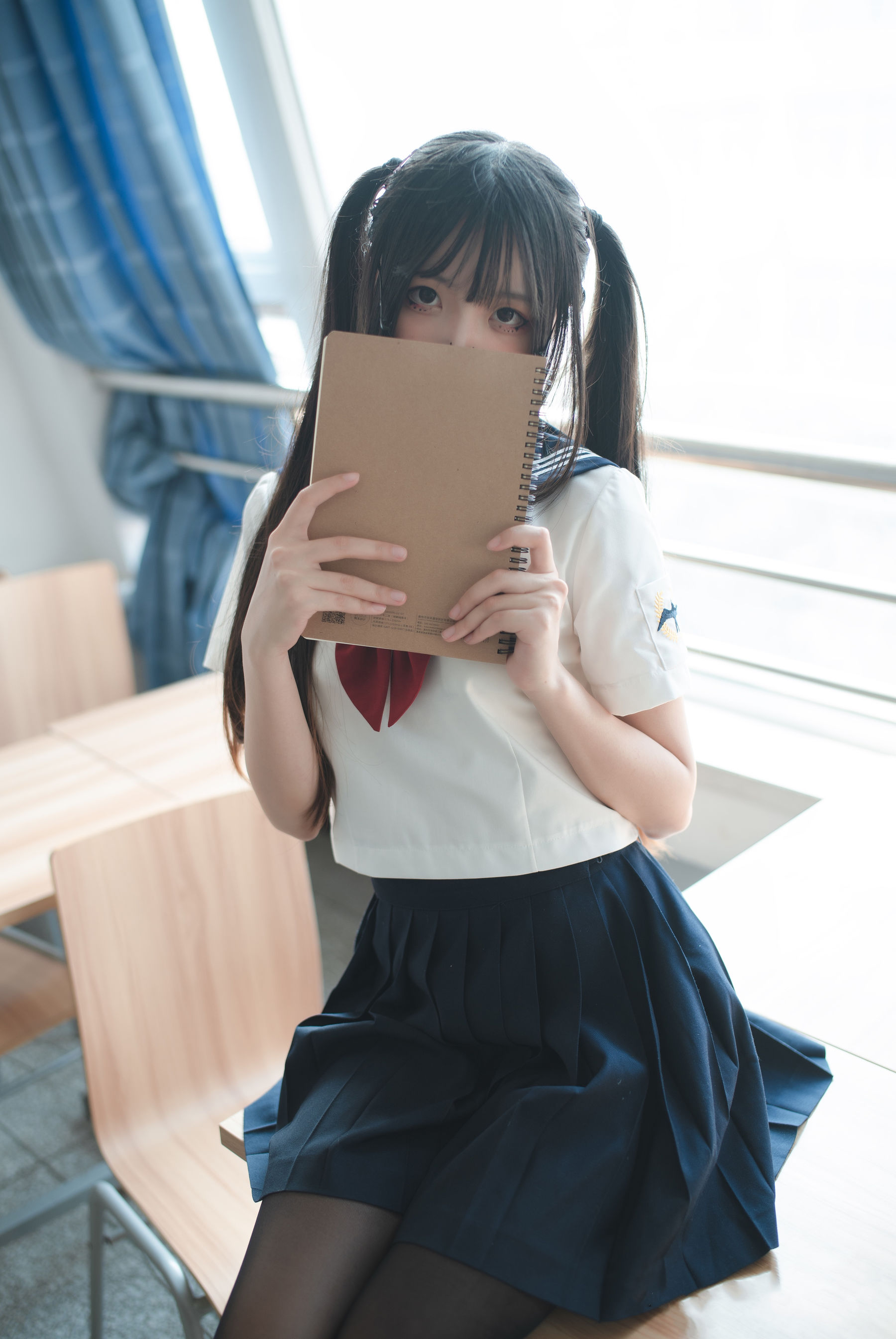 [Cosplay写真] 清纯少女五更百鬼 - 要一起学习吗/(8P)