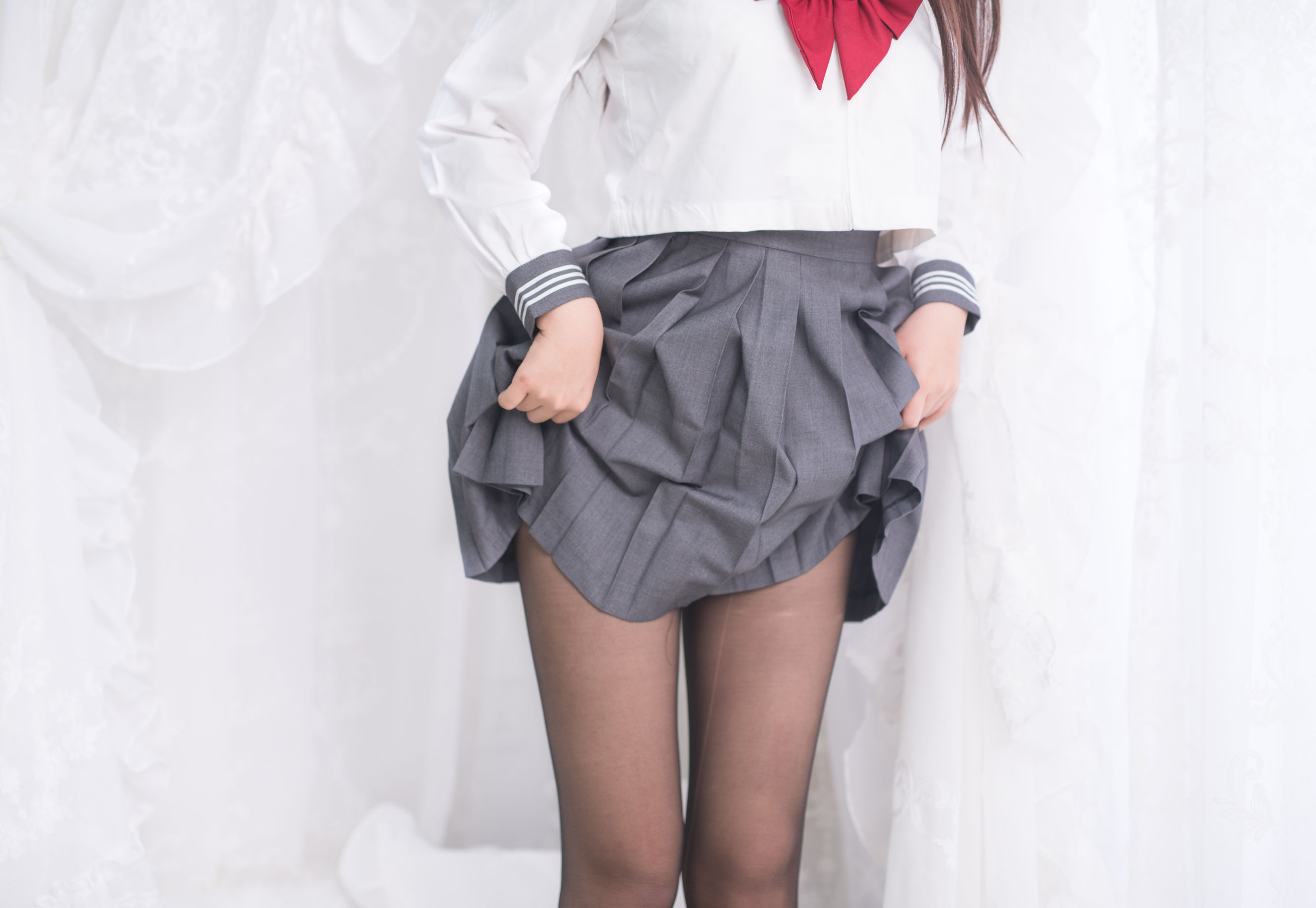 [Cosplay写真] 萌系小姐姐-白烨- - 黑丝制服少女/(60P)