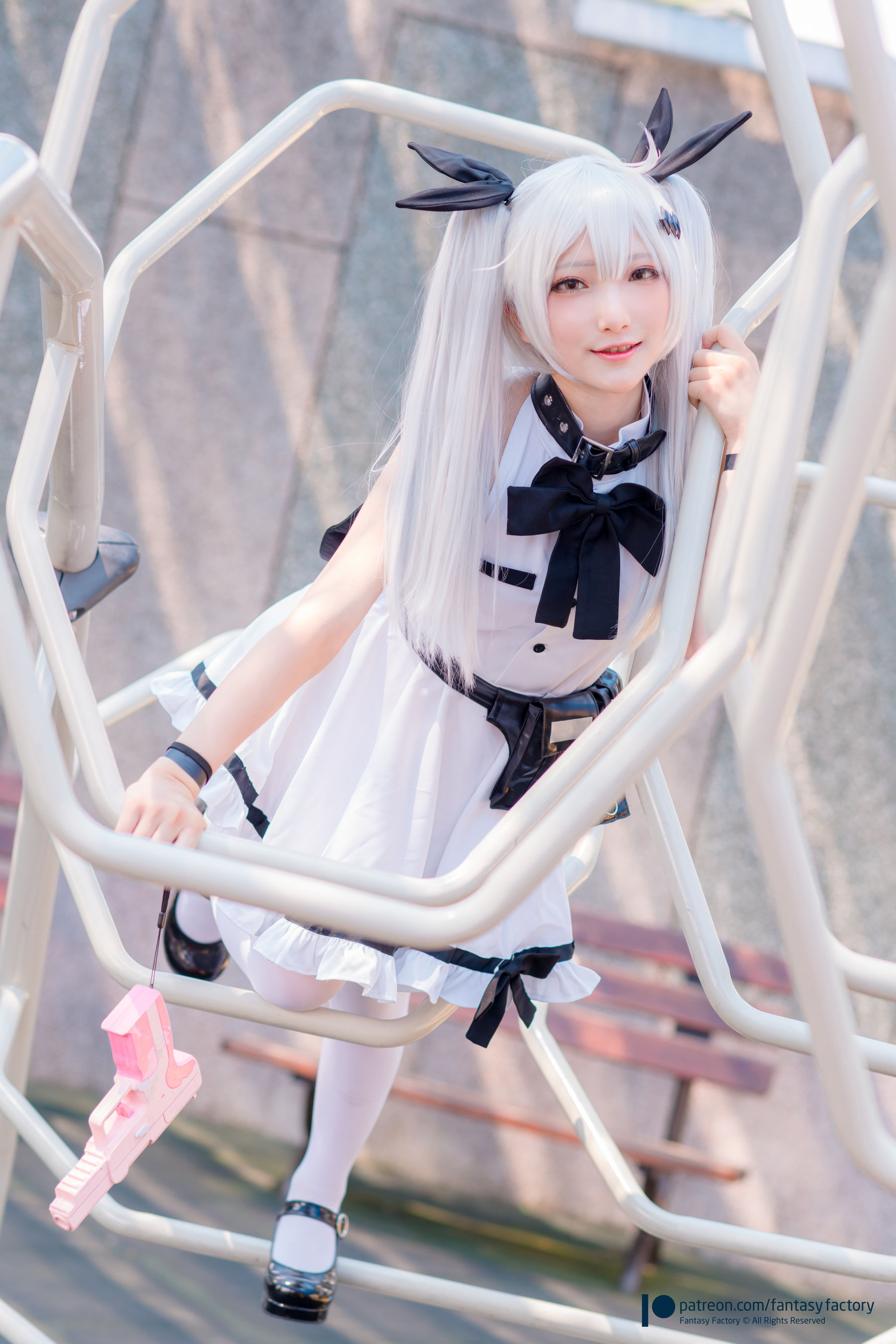 [Cosplay写真] 小丁 《Fantasy Factory》 - 2019.11 黑白 薄纱 网袜/(74P)