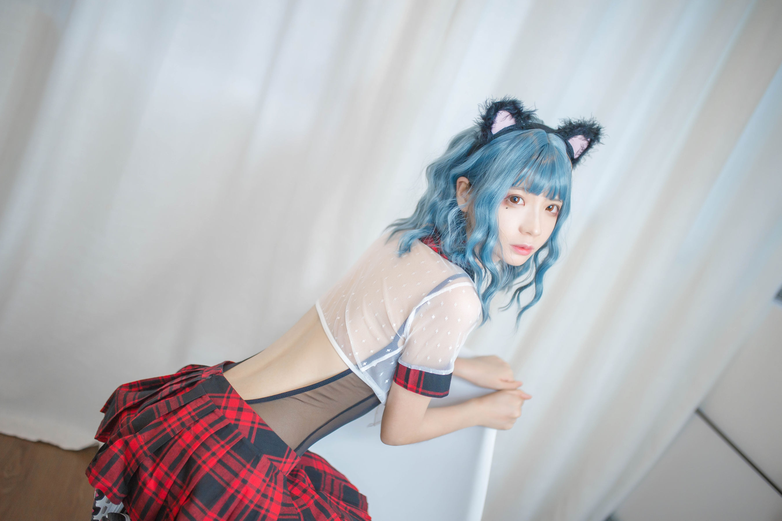 [Cosplay写真] 疯猫ss - 蓝发/(26P)