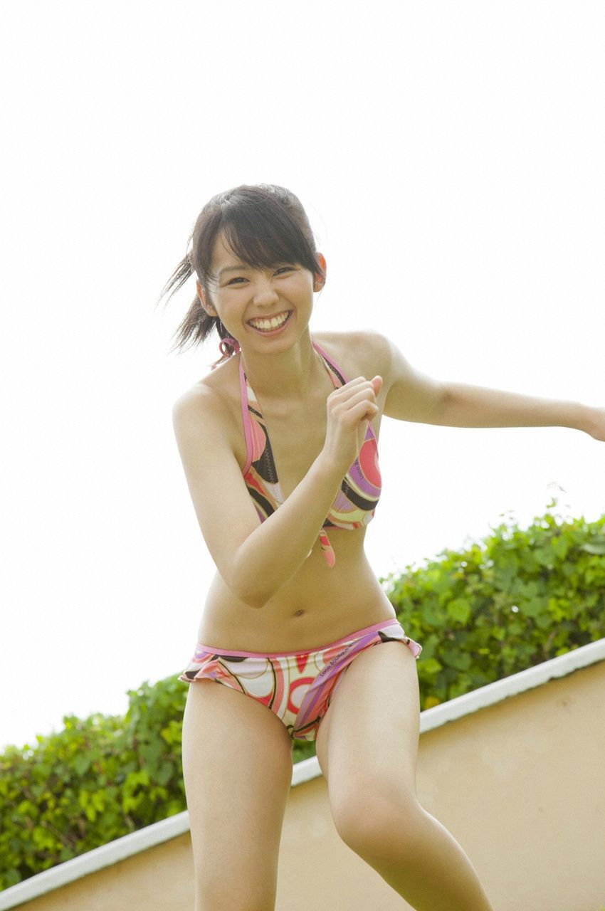 小池里奈《18歳の彼女》[WPB-net] No.141/(105P)