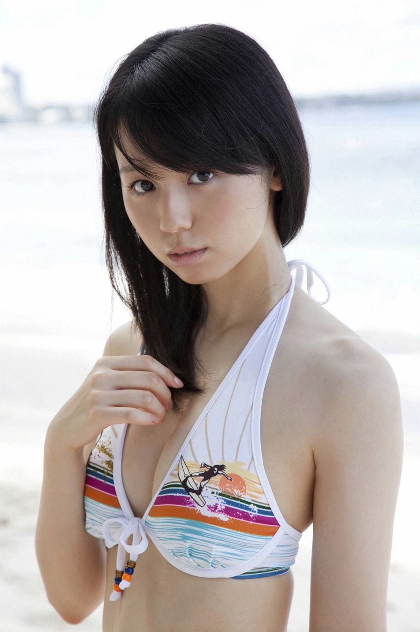 小池里奈《18歳の彼女》[WPB-net] No.141/(105P)