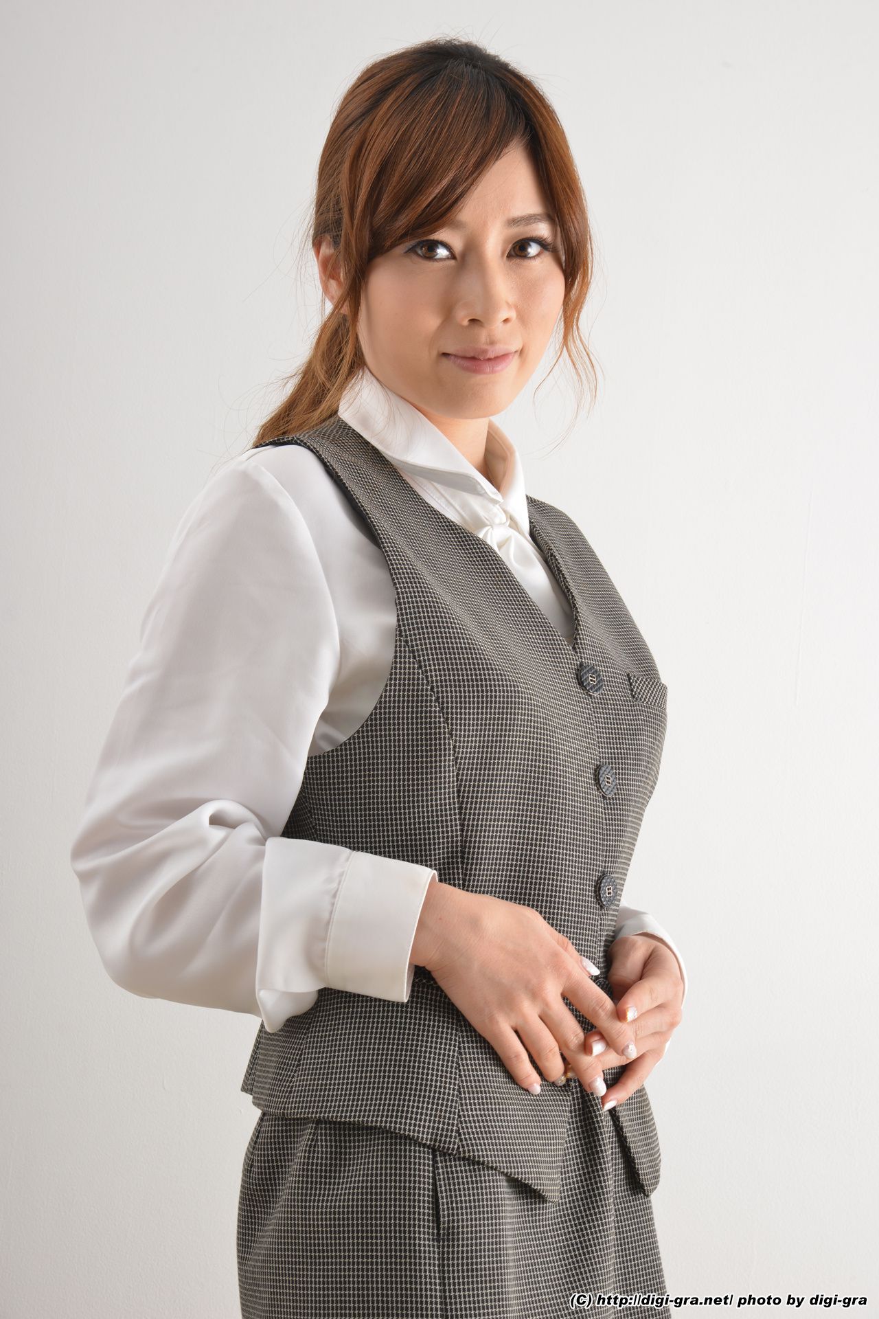 奥田咲 肉丝OL制服 Set3 [Digi-Graデジグラ]/(64P)