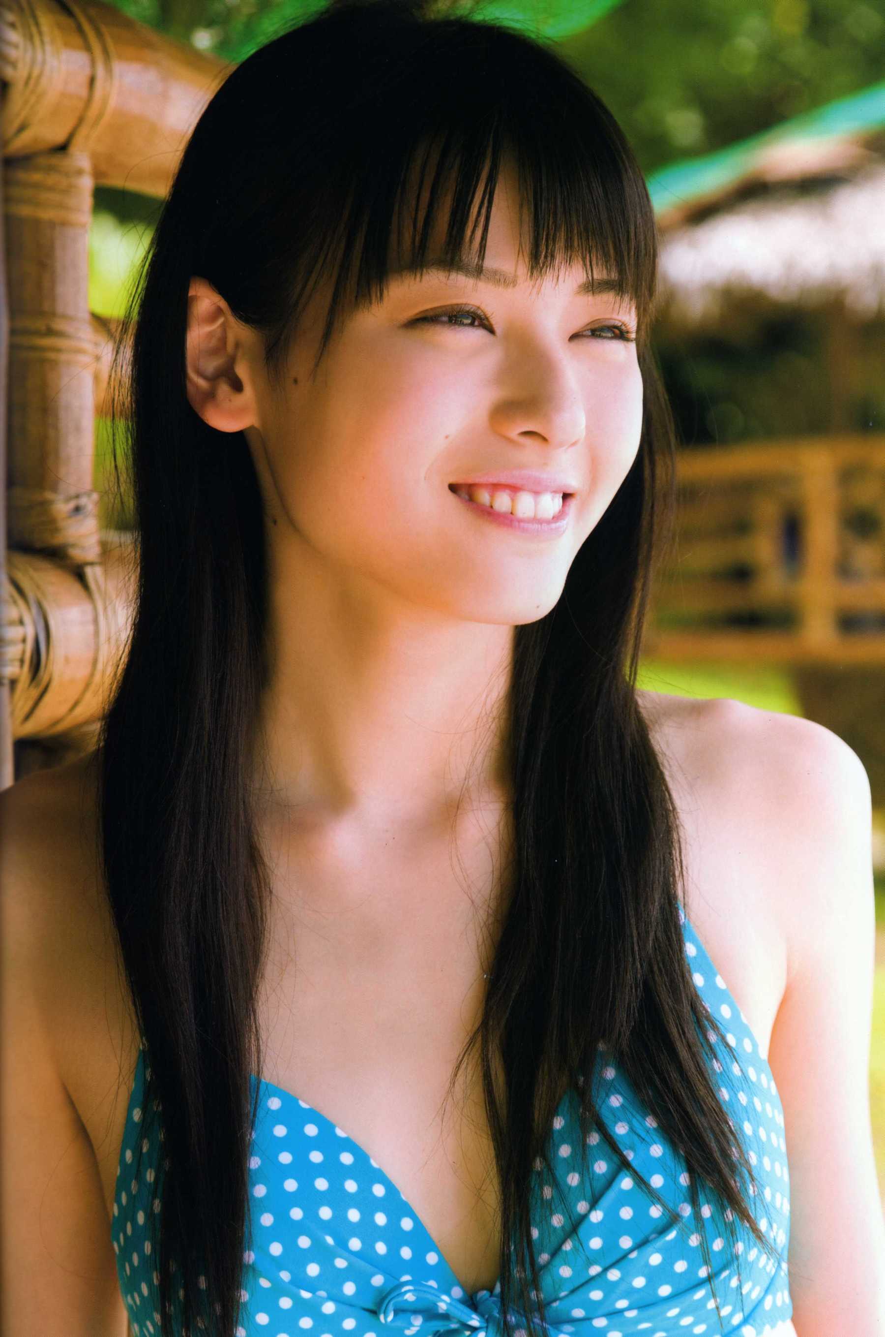 Maimi Yajima 矢島舞美  [PhotoBook]/(86P)