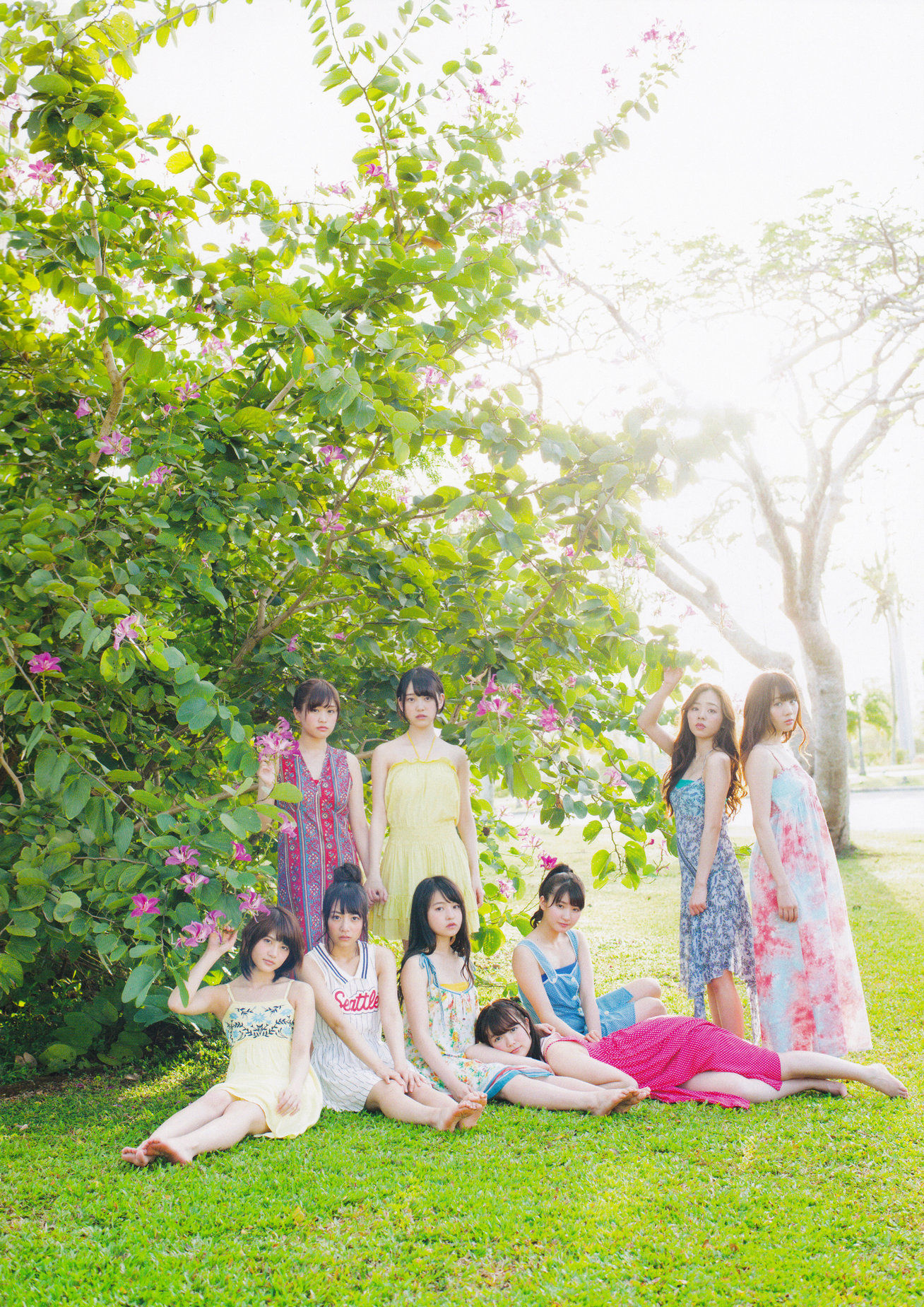 乃木坂46《极品正统清纯少女组合》 [PhotoBook]/(118P)