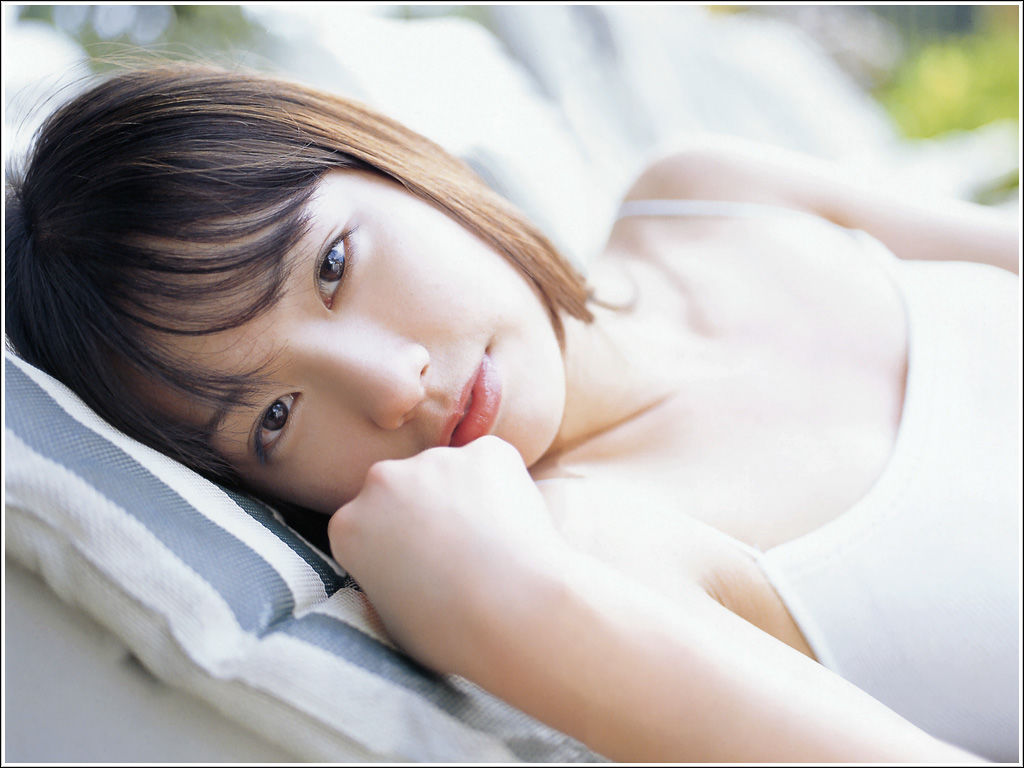 戸田恵梨香《Nature》 [Photobook]/(106P)