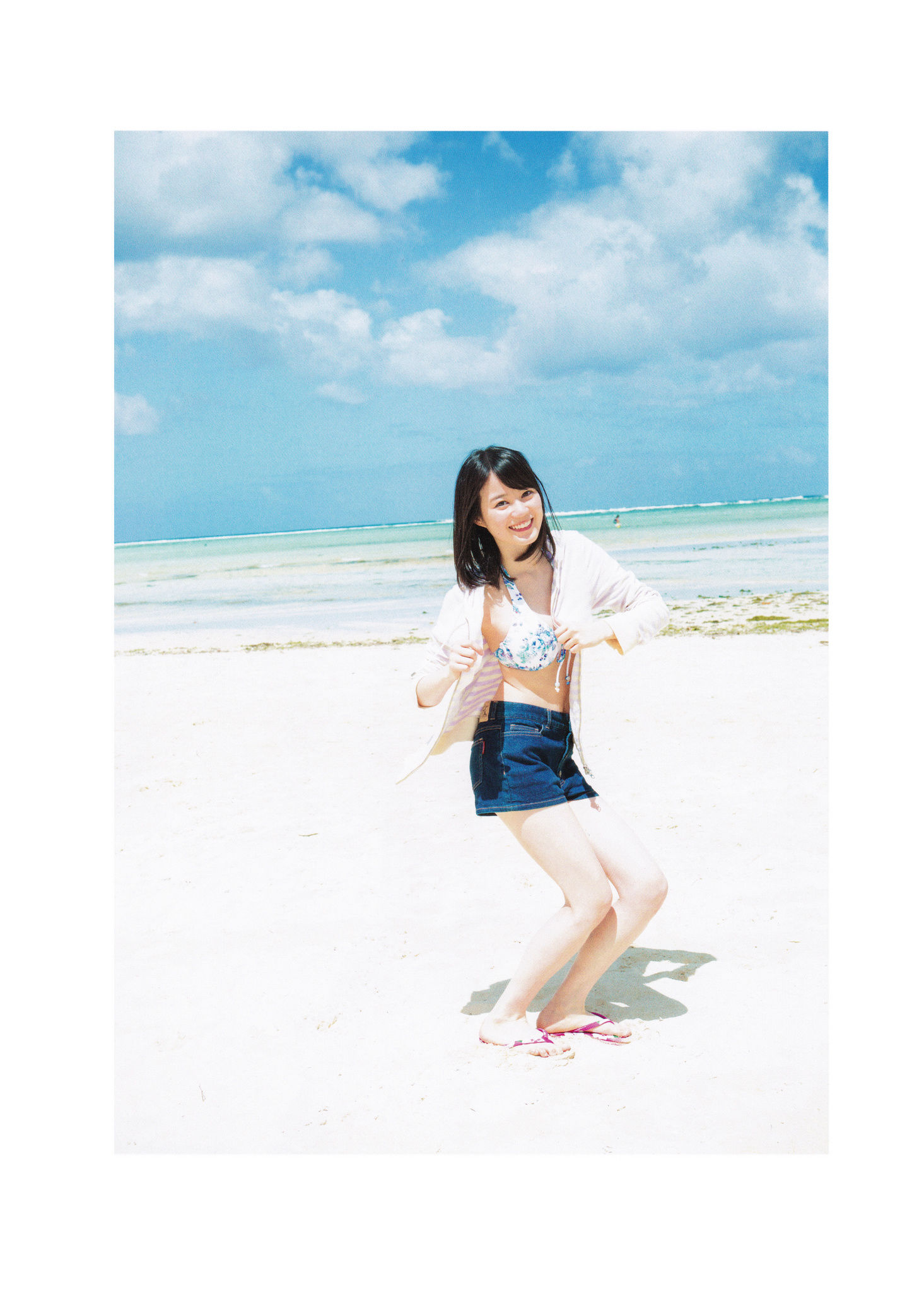 乃木坂46《极品正统清纯少女组合》 [PhotoBook]/(118P)