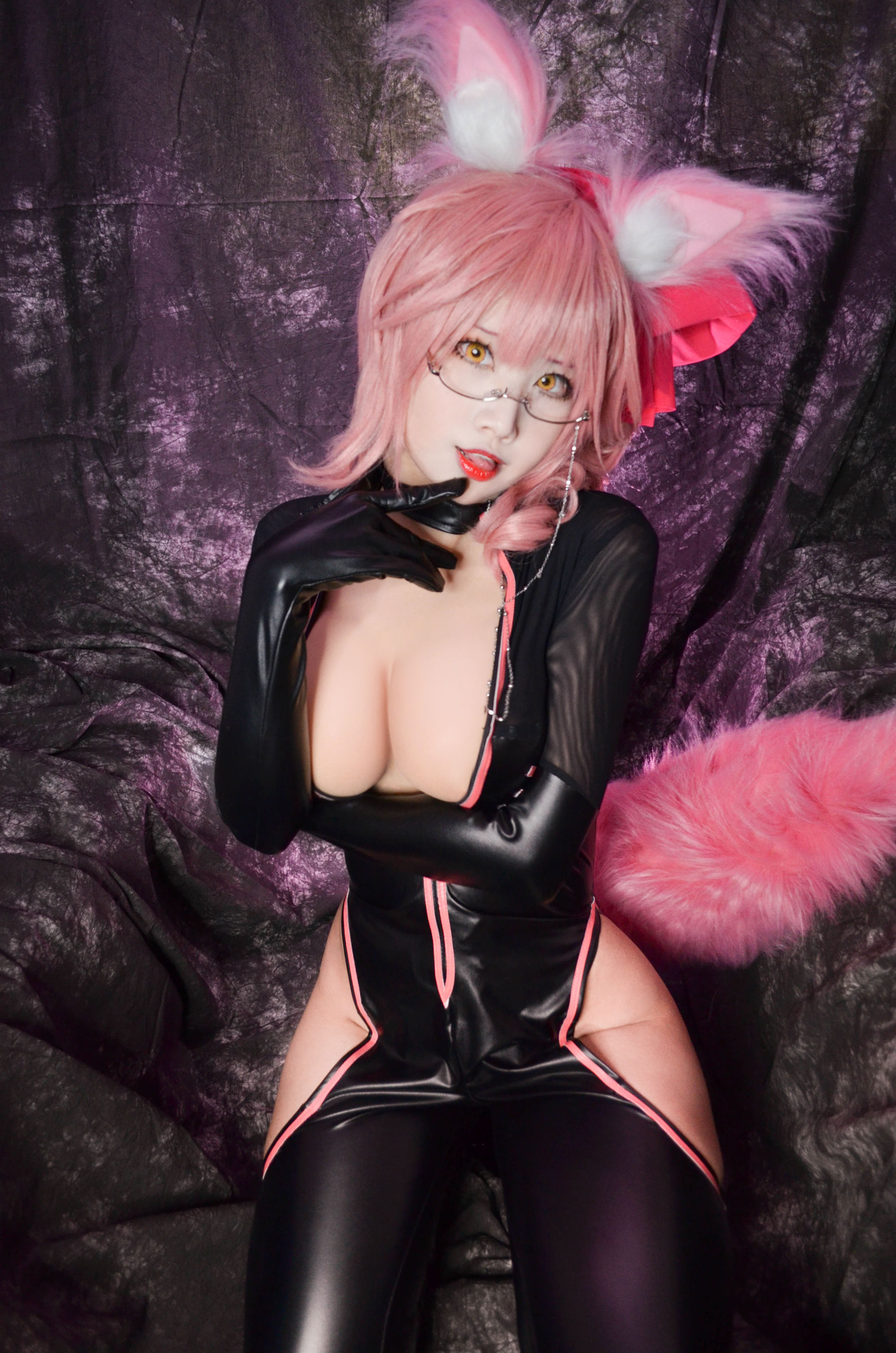 Coser萱-KaYa Tamamo Secretary (Fate Grand Order)/(49P)