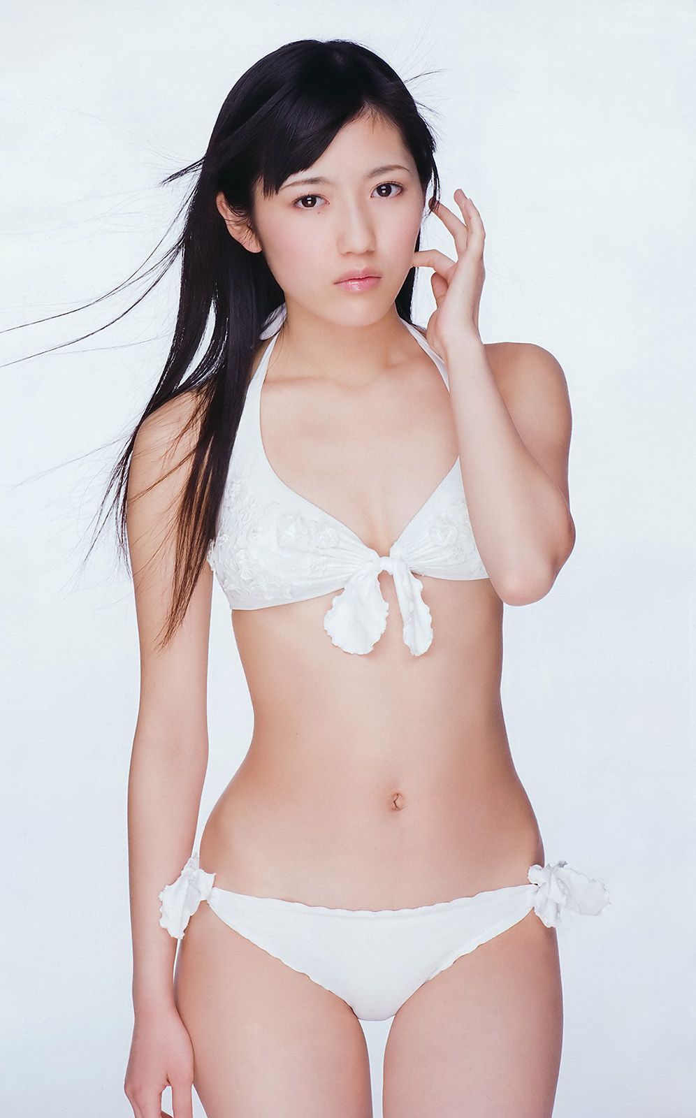 渡辺麻友 鈴木ふみ奈 石原さとみ 橋本愛 高嶋香帆 市川美織 MariEri [Weekly Playboy] 2011年No.21 写真杂志/(40P)