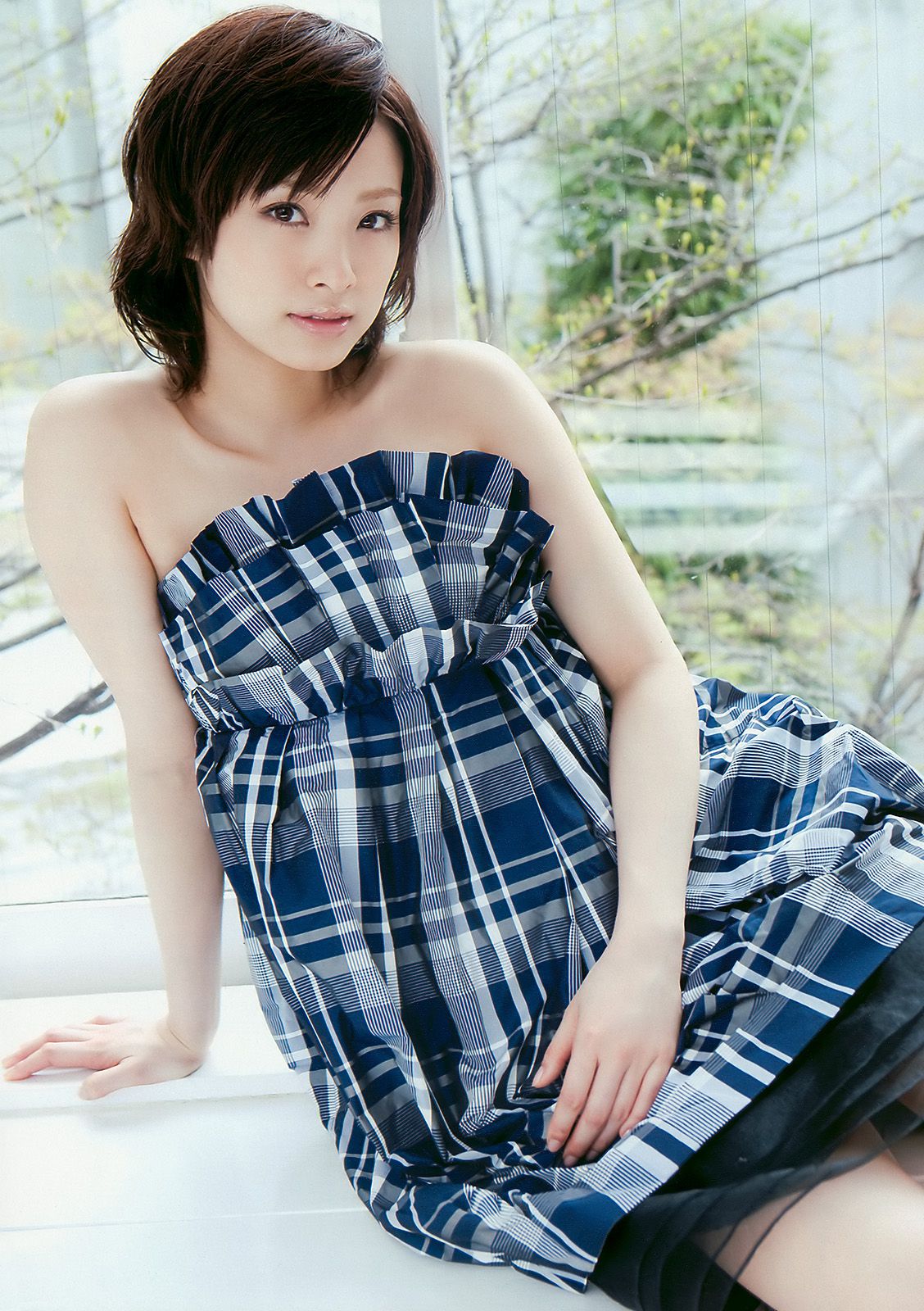 上戸彩 逢沢りな 甲斐まり恵 AKB48 白石美帆 後藤理沙 [Weekly Playboy] 2010年No.19-20 写真杂志/(37P)