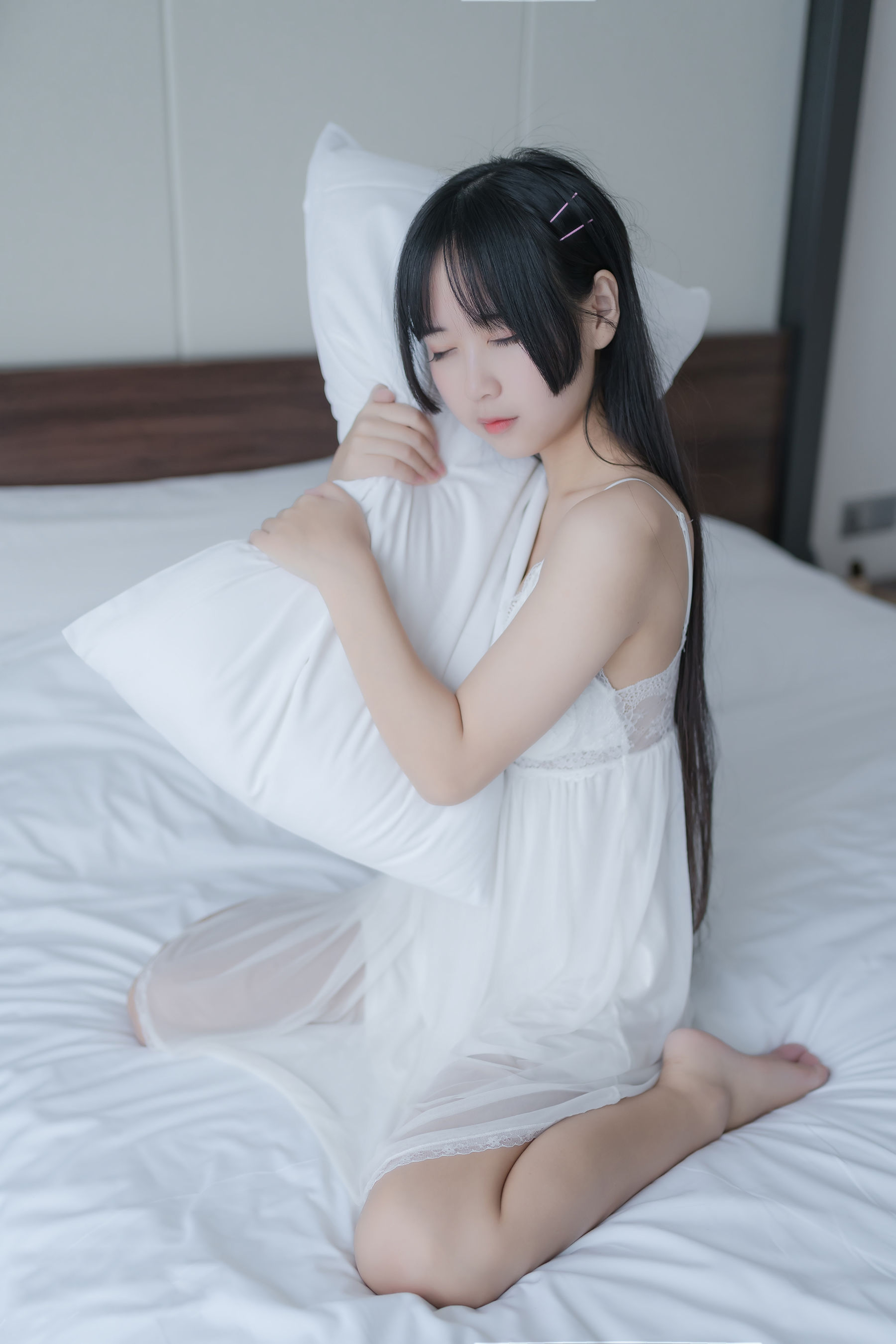 阳光美少女萌芽儿o0 白色私房/(44P)