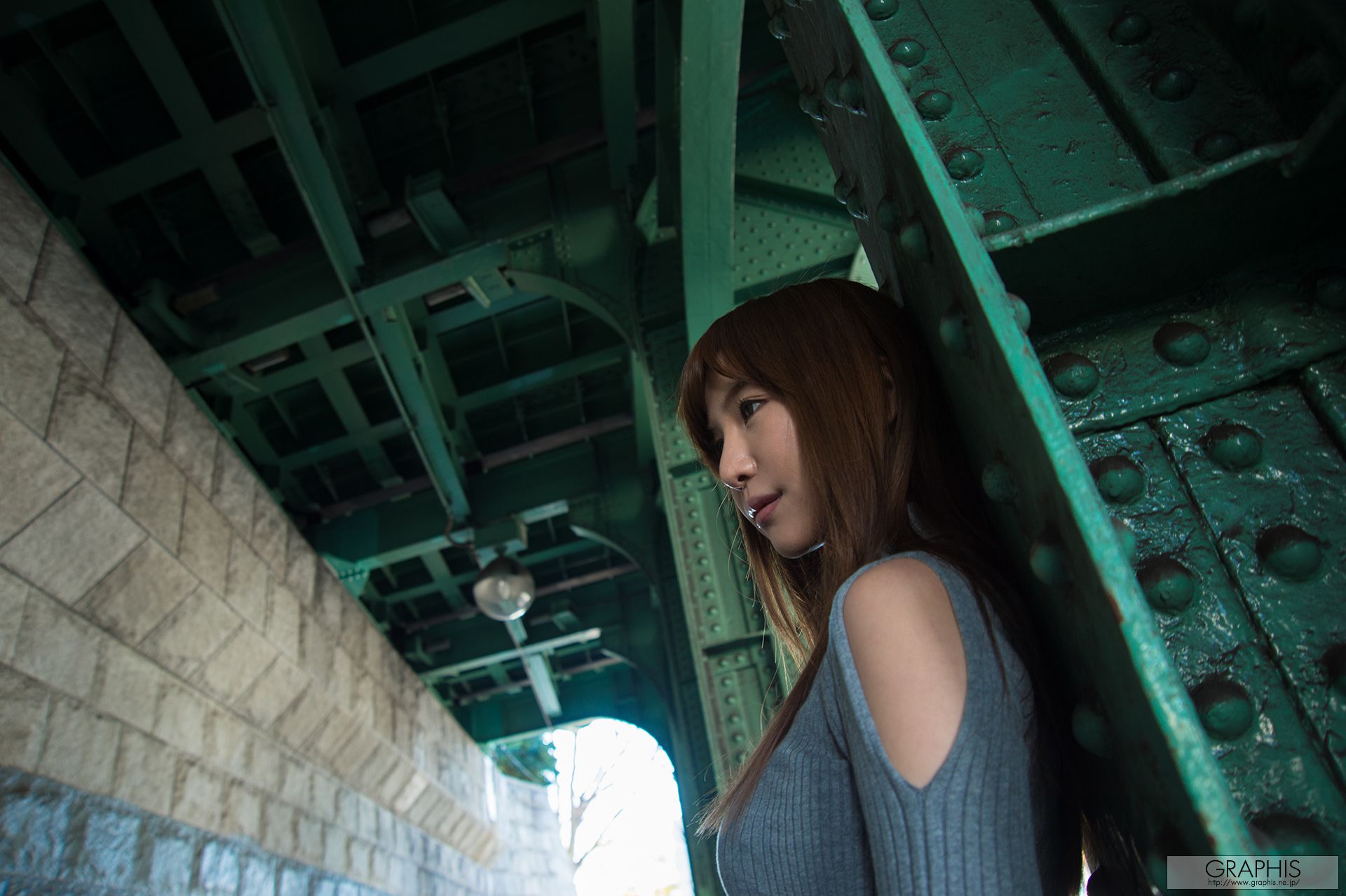 Aoi 葵『Float On』 [Graphis] Gals/(43P)