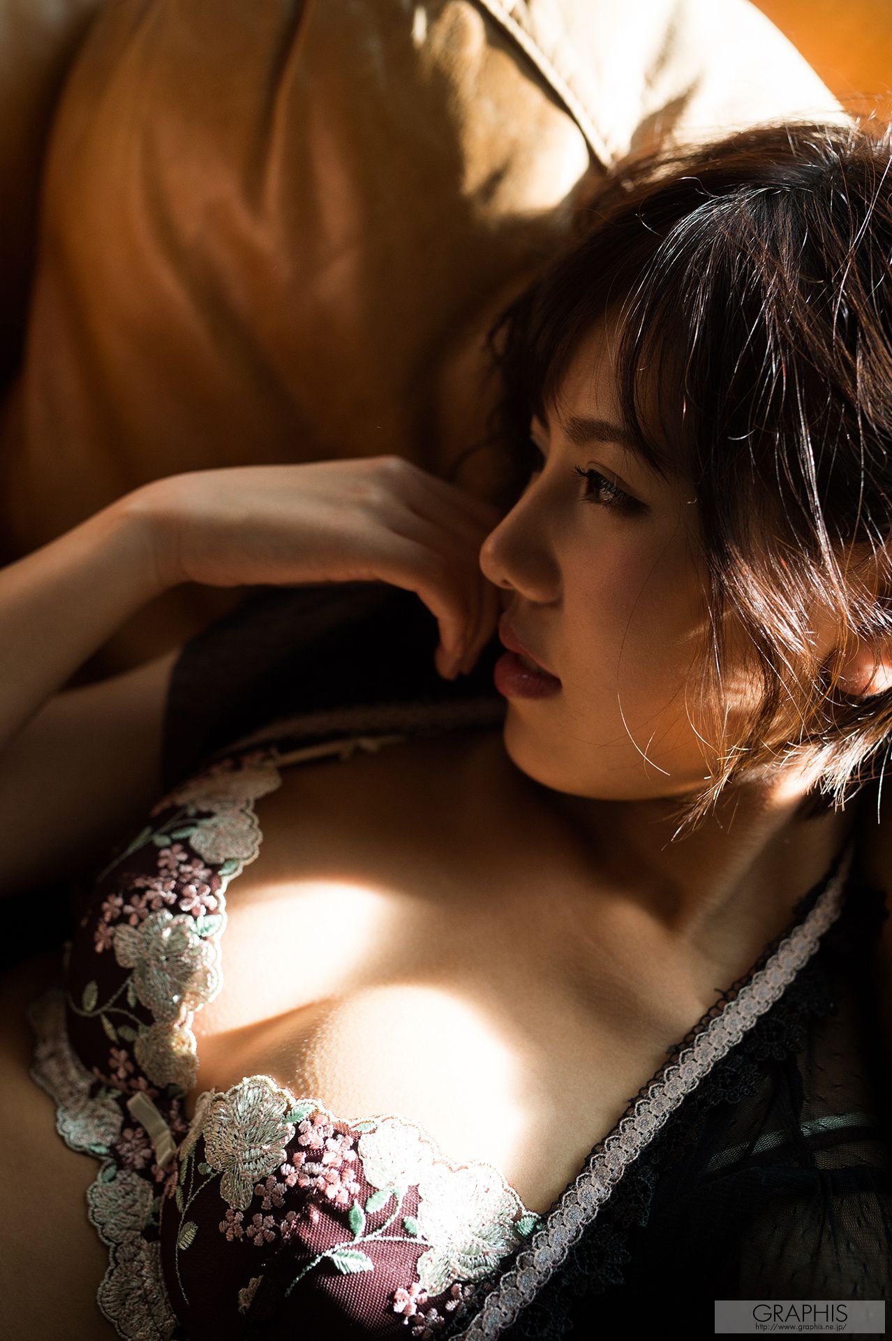 Aoi Akane あかね葵/赤根葵 [Graphis] First Gravure 初脫ぎ娘/(45P)