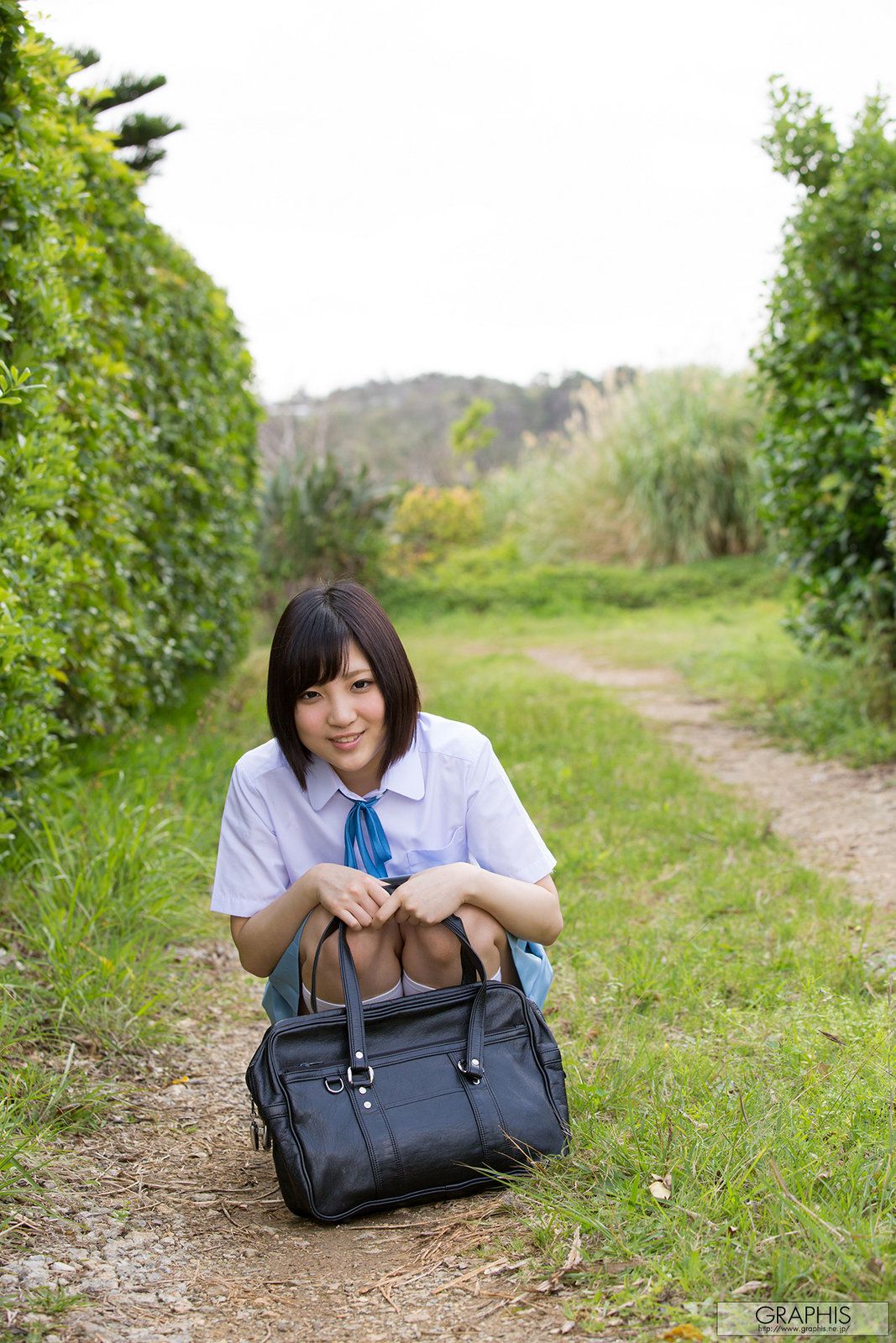 Umi Hirose 広瀬うみ/广濑海 [Graphis] First Gravure 初脫ぎ娘/(49P)