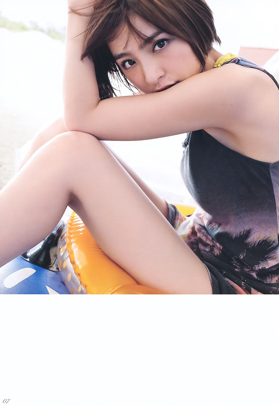 篠田麻里子 日南響子 [Weekly Young Jump] 2011年No.36-37写真杂志/(25P)