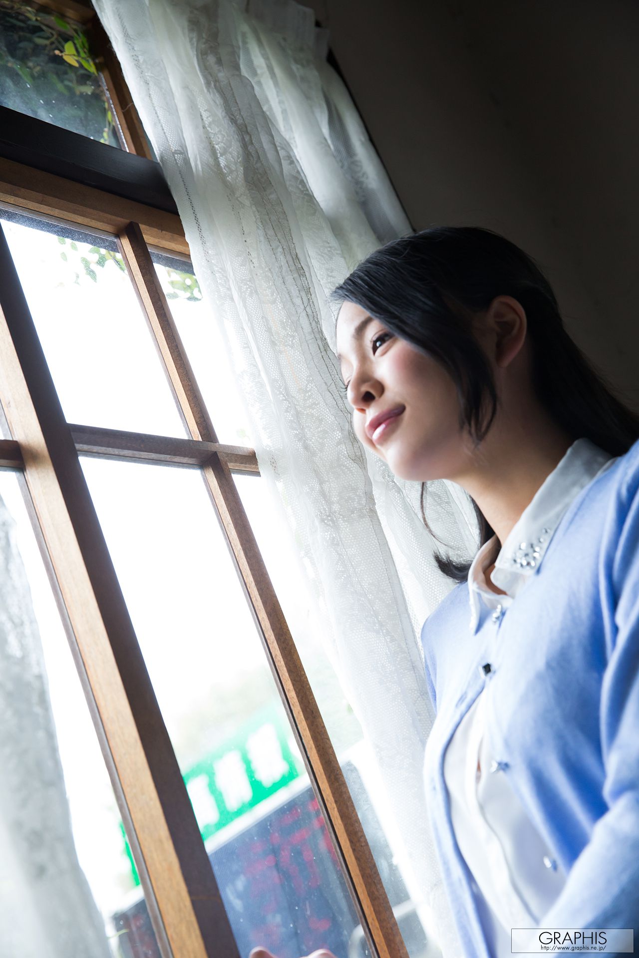 Manaka Minami 南真菜果 [Graphis] First Gravure 初脫ぎ娘/(42P)