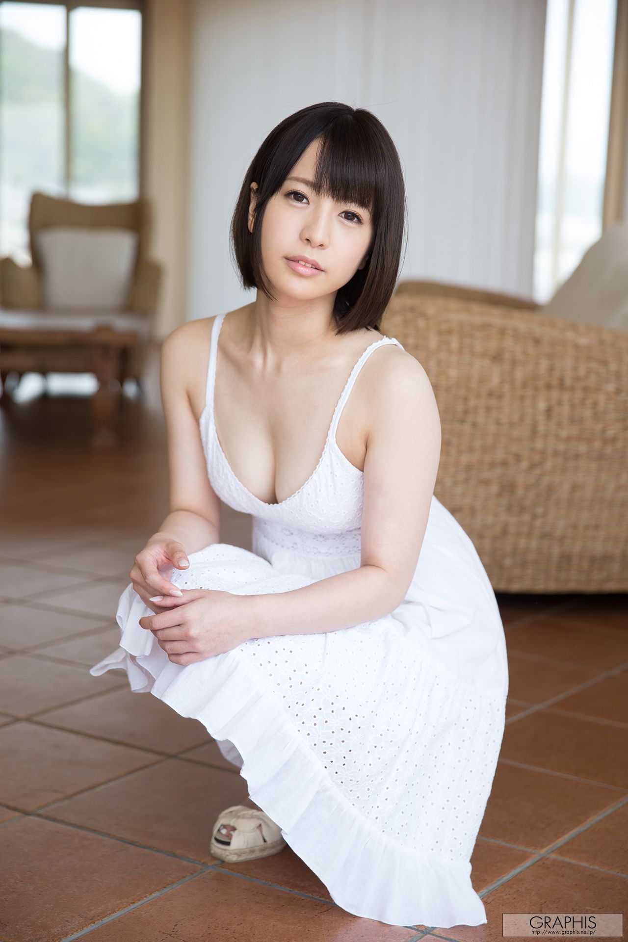 Nagakura Sena 永倉せな/永仓濑奈 [Graphis] First Gravure 初脫ぎ娘/(44P)