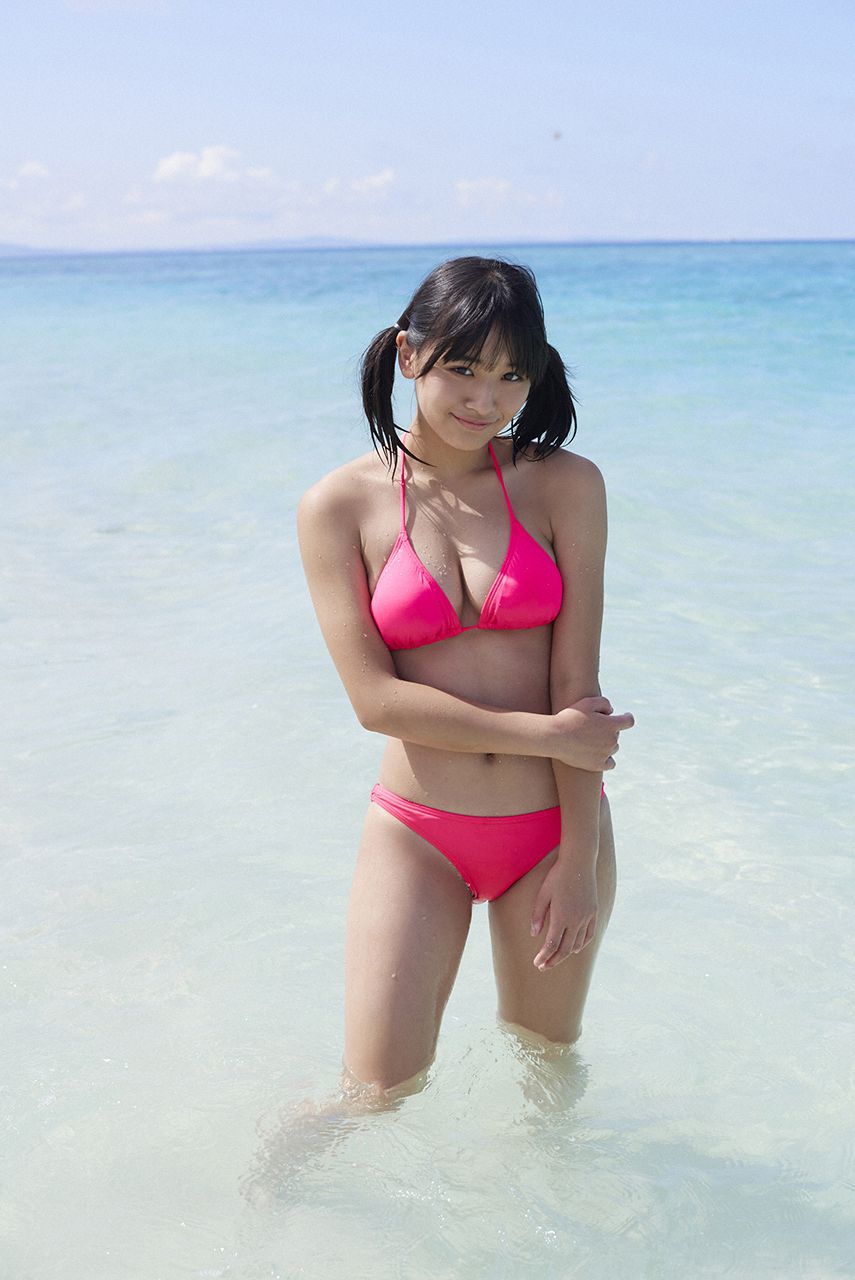 浅川梨奈《目が合ったらもう離れられない》 [WPB-net] No.188-189/(131P)