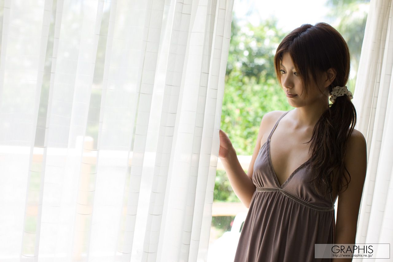 Yuki Asada 麻田有希 [Graphis] First Gravure 初脱ぎ娘/(31P)