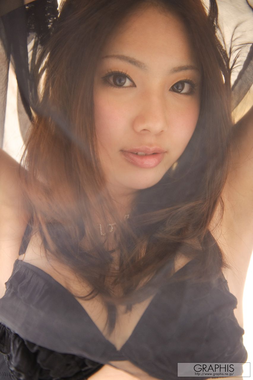 市川まほ/市川真帆 [Graphis] First Gravure 初脱ぎ娘/(47P)