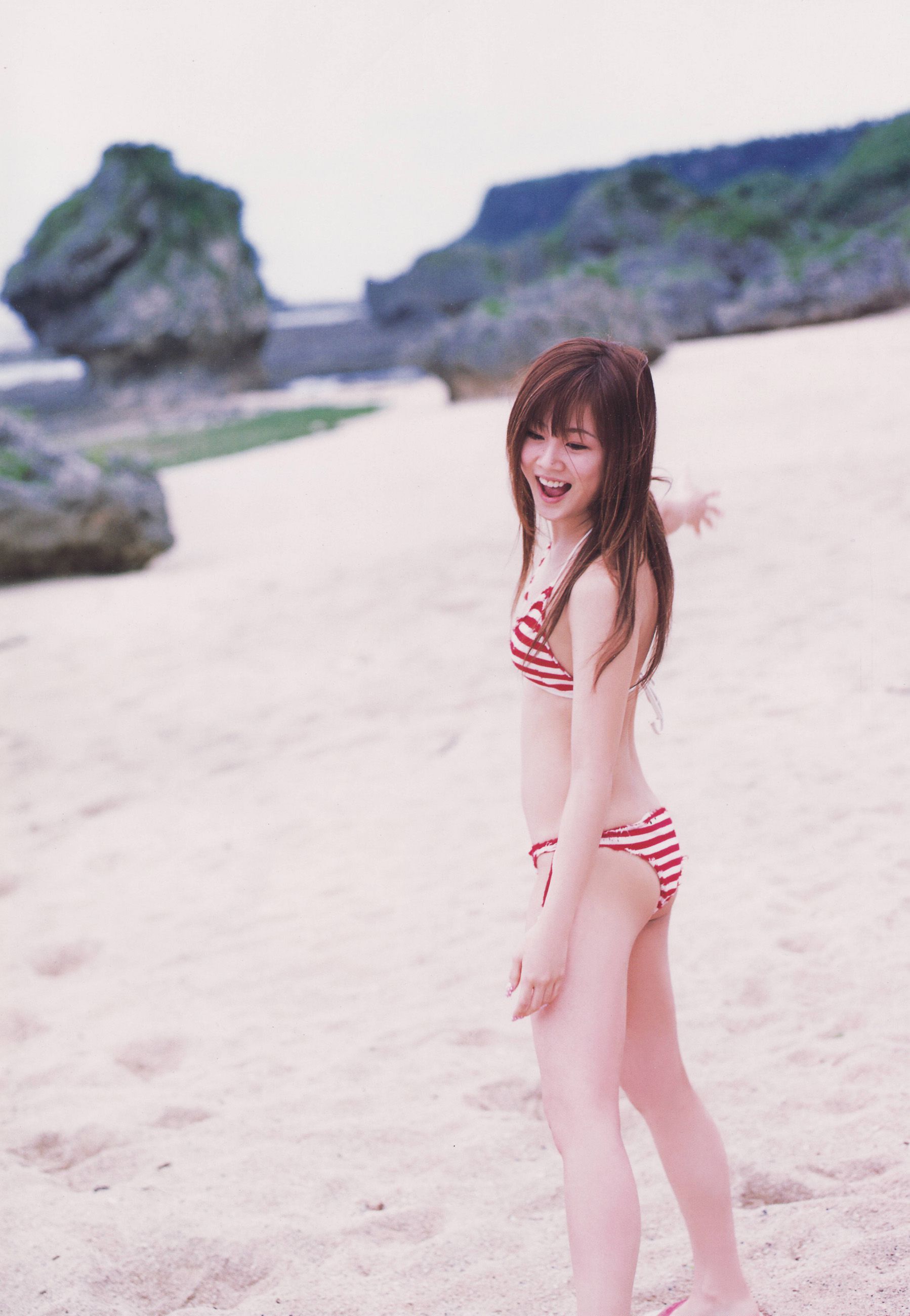 新垣里沙 《happygirl》 [Photobook]/(86P)