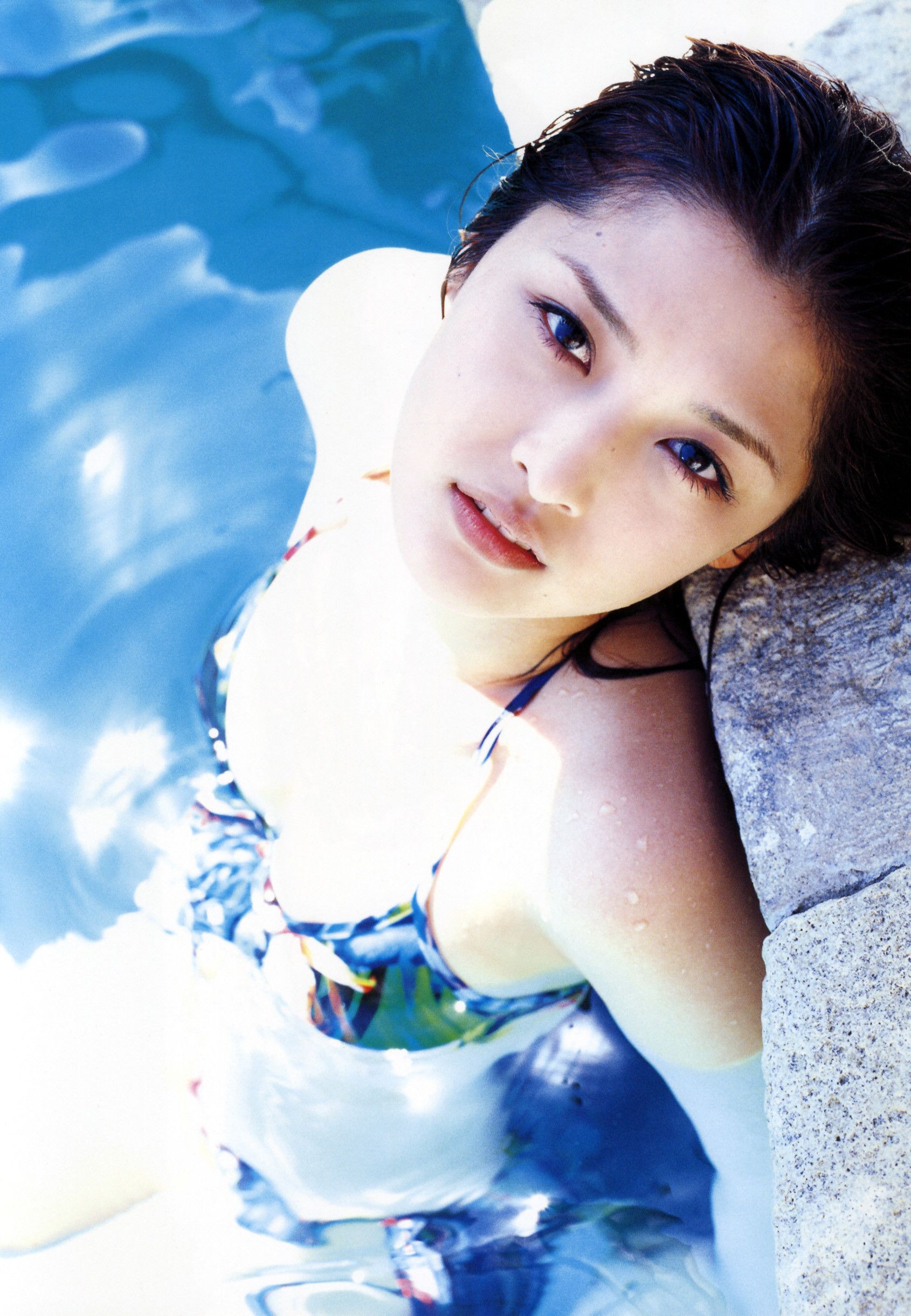 石川梨華《Abyuu》 [PhotoBook]/(76P)