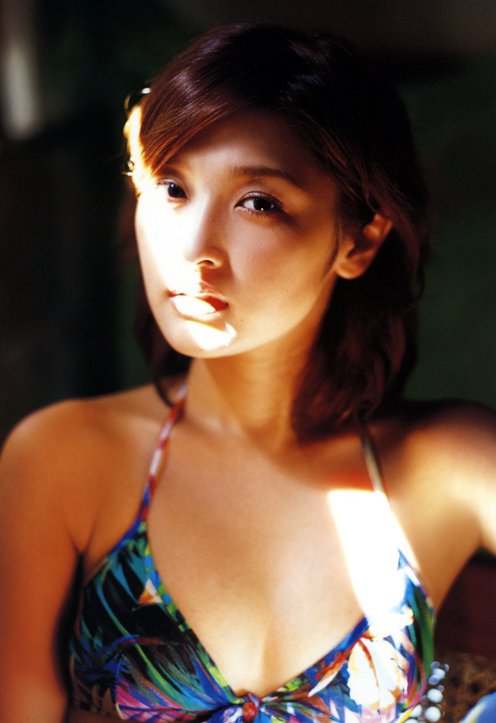 石川梨華《Abyuu》 [PhotoBook]/(76P)