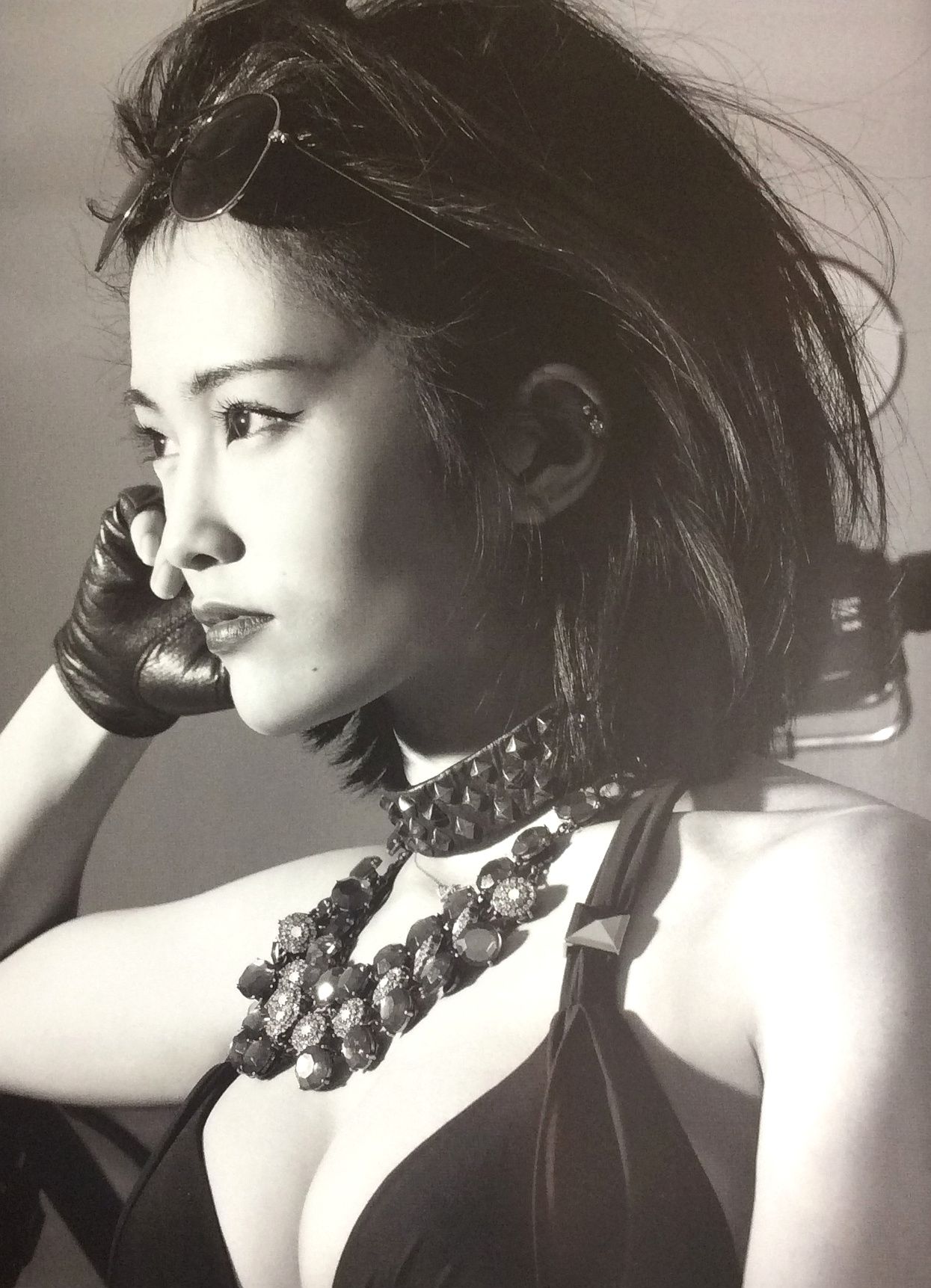 山本彩《SY》 Photo By LESLIE KEE [PB]/(143P)