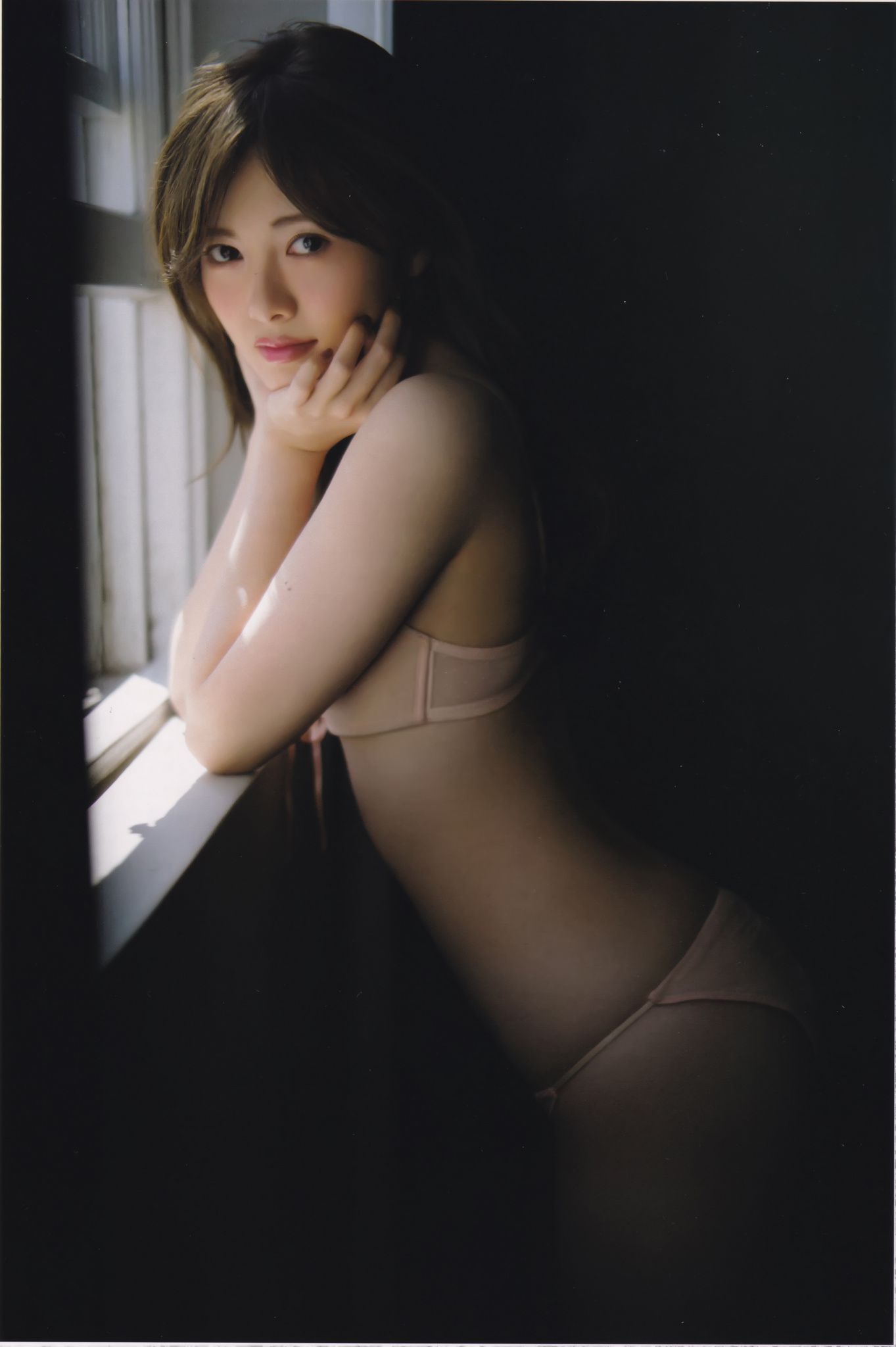 白石麻衣《パスポート》 [Photo Book]/(131P)