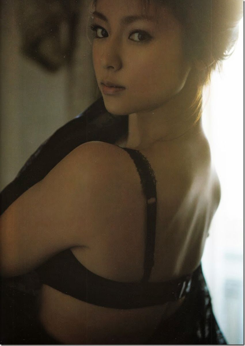 深田恭子 《(un)touch》 [Photo Book]/(97P)