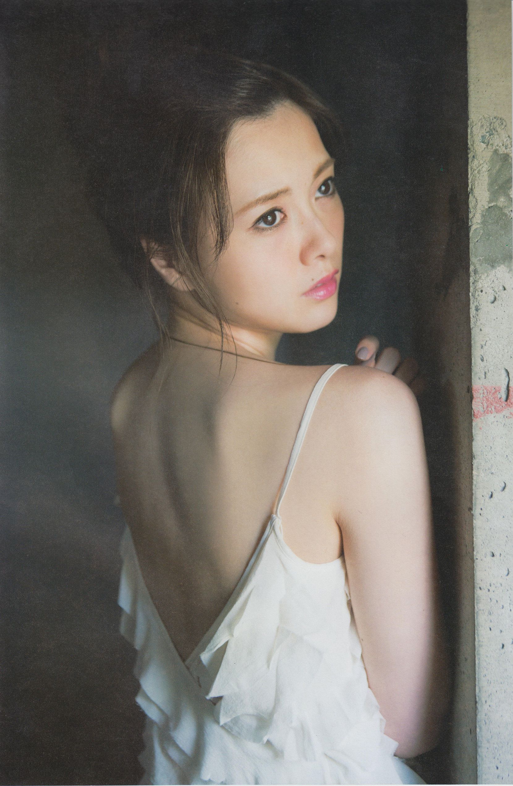 白石麻衣《清純な大人?》 [Photo Book]/(94P)