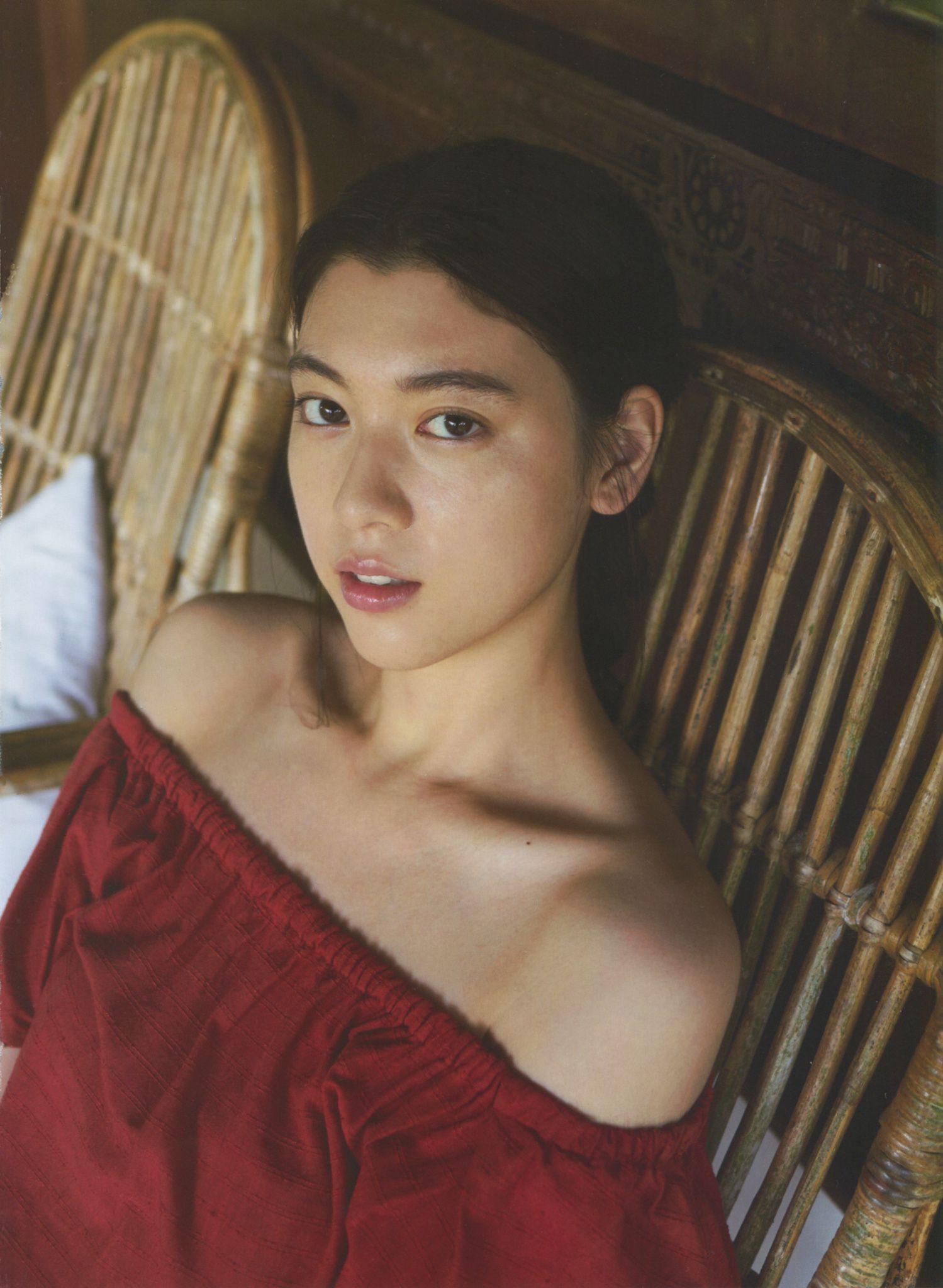 Ayaka Miyoshi 三吉彩花 《わたし》[PB]/(135P)