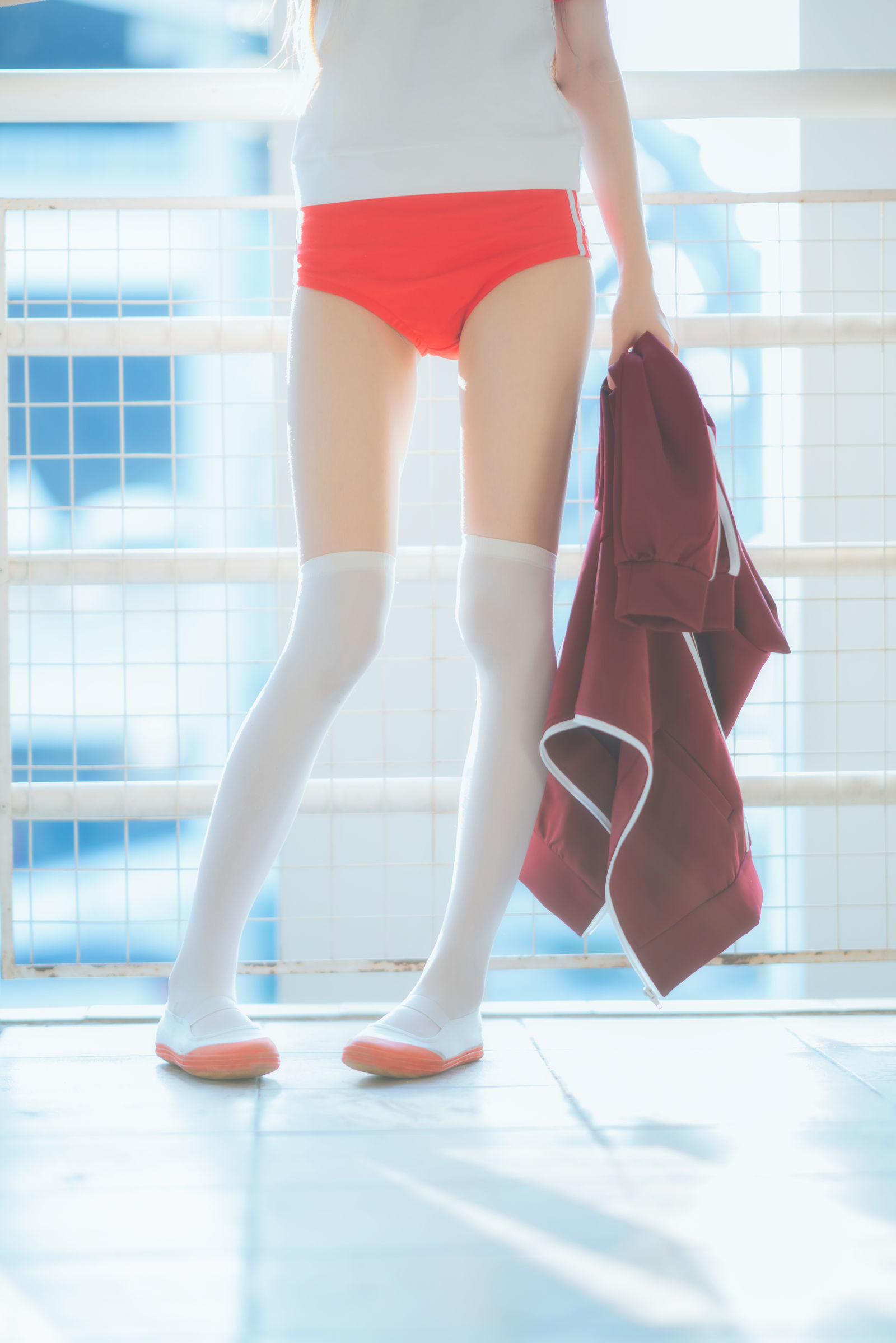 [萝莉COS] 桜桃喵 - 红色体操服/(44P)