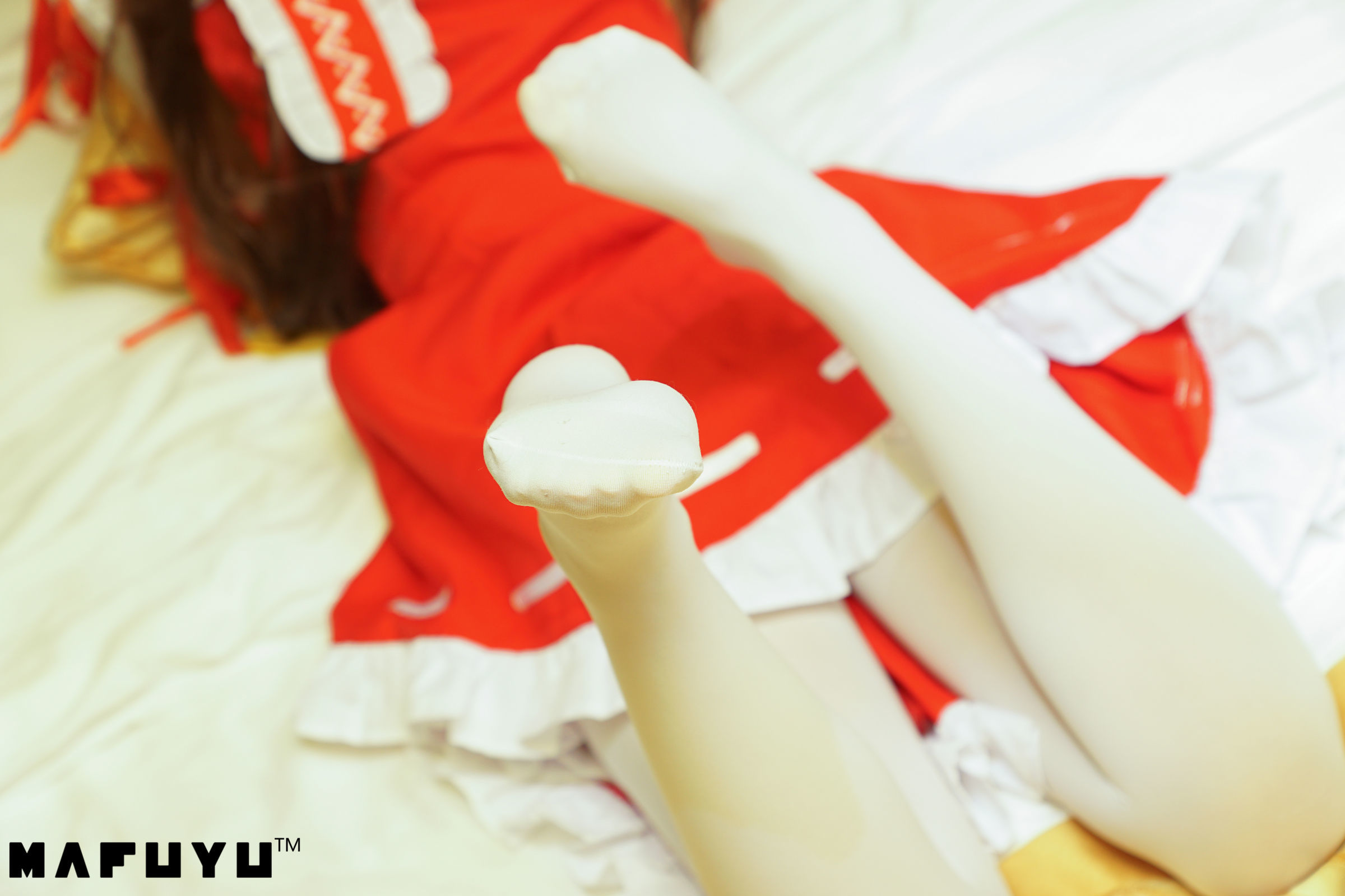 [萝莉COS] 神楽板真冬 COS Reimu猫娘系列套图/(100P)