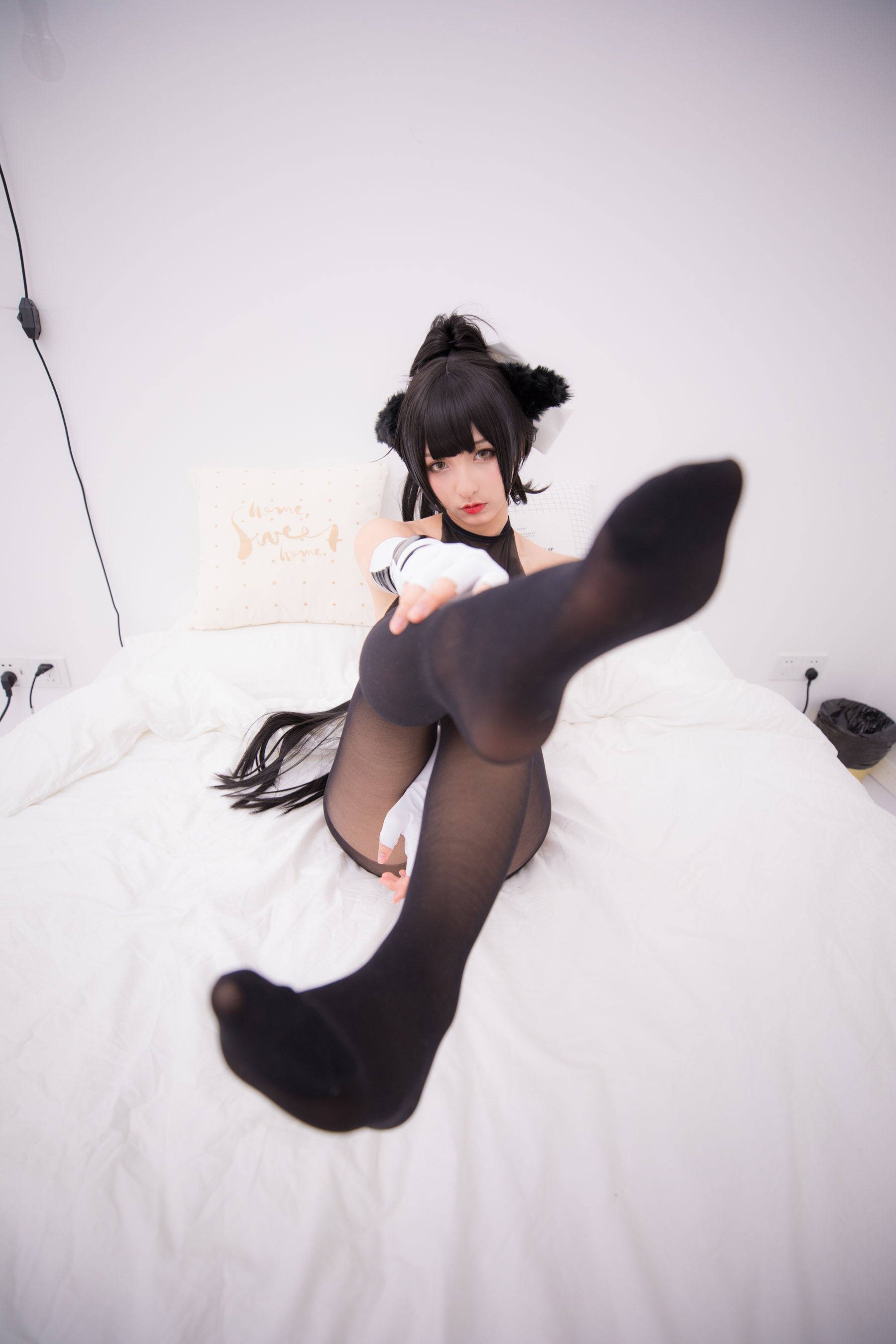 [萝莉COS] 神楽板真冬 TAKAO-TIGHTS VER (黑丝)/(150P)