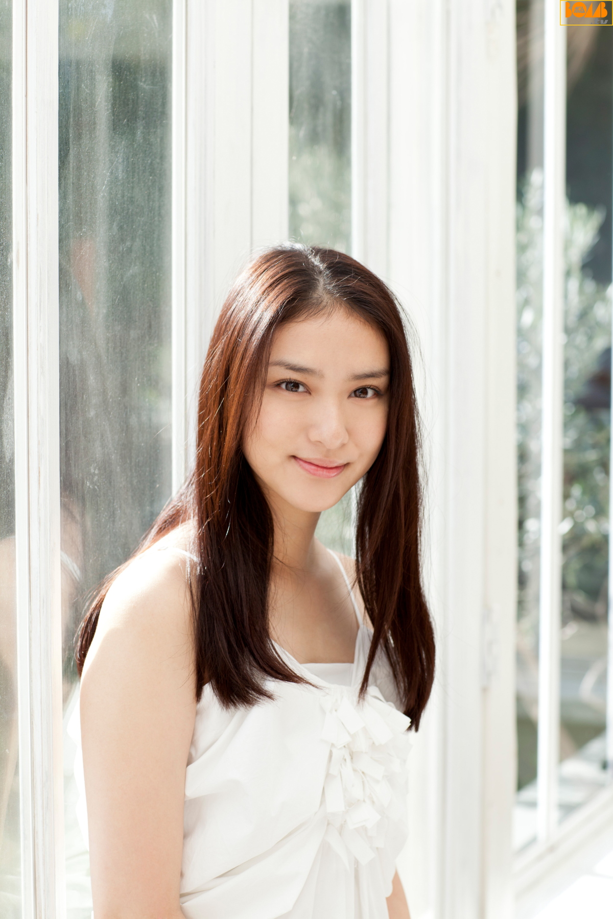 [Bomb.TV] 2012年02月号 武井咲 Emi Takei/(38P)