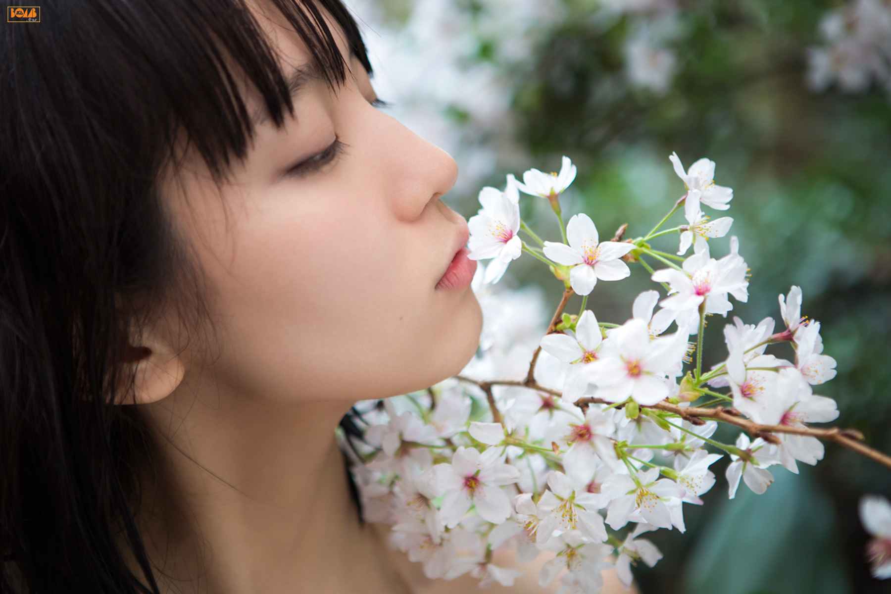 吉岡里帆《キミとボクのデートプラン》 [Bomb.TV] 2015年06月号/(96P)