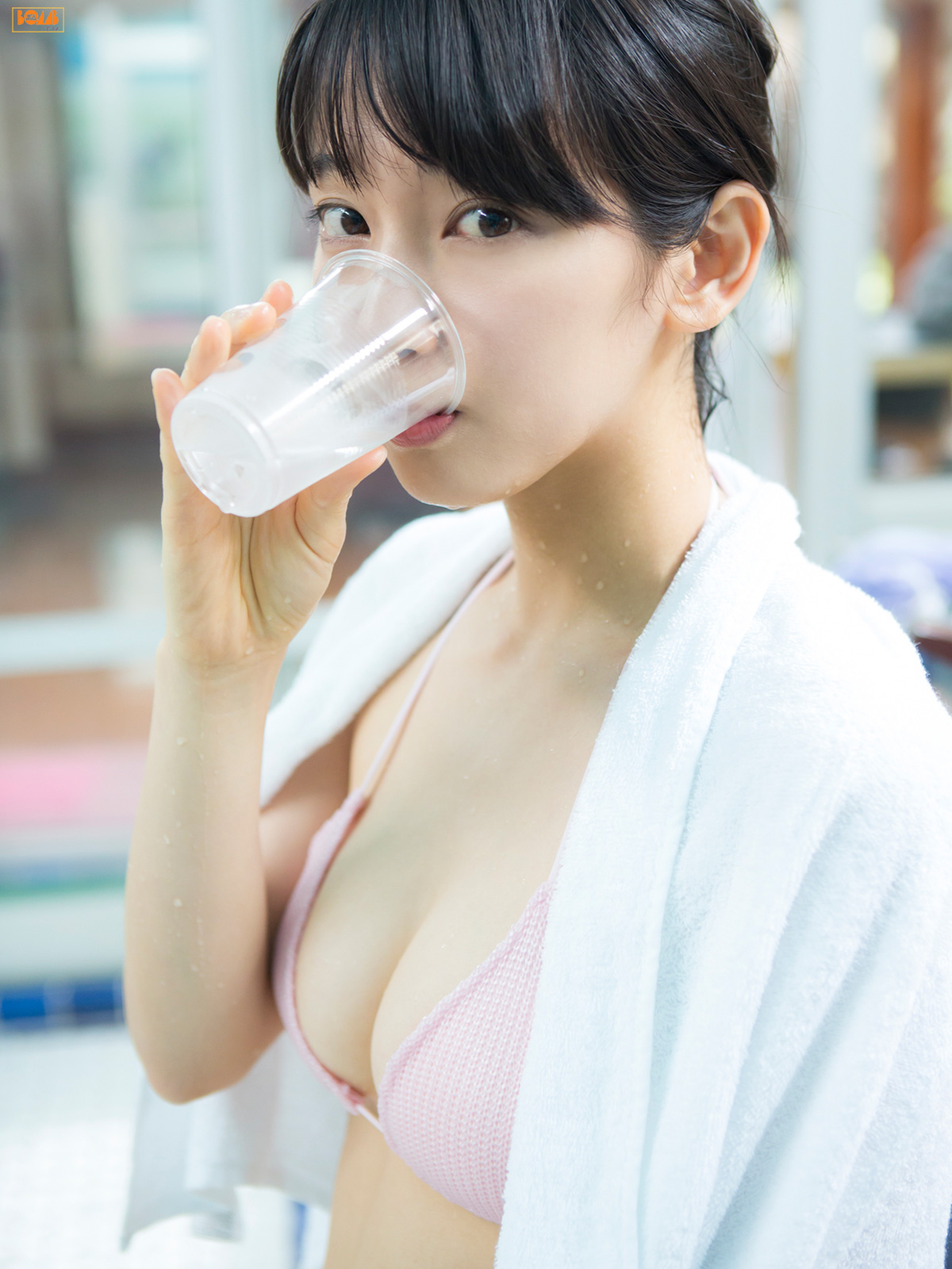 吉岡里帆《キミとボクのデートプラン》 [Bomb.TV] 2015年06月号/(96P)