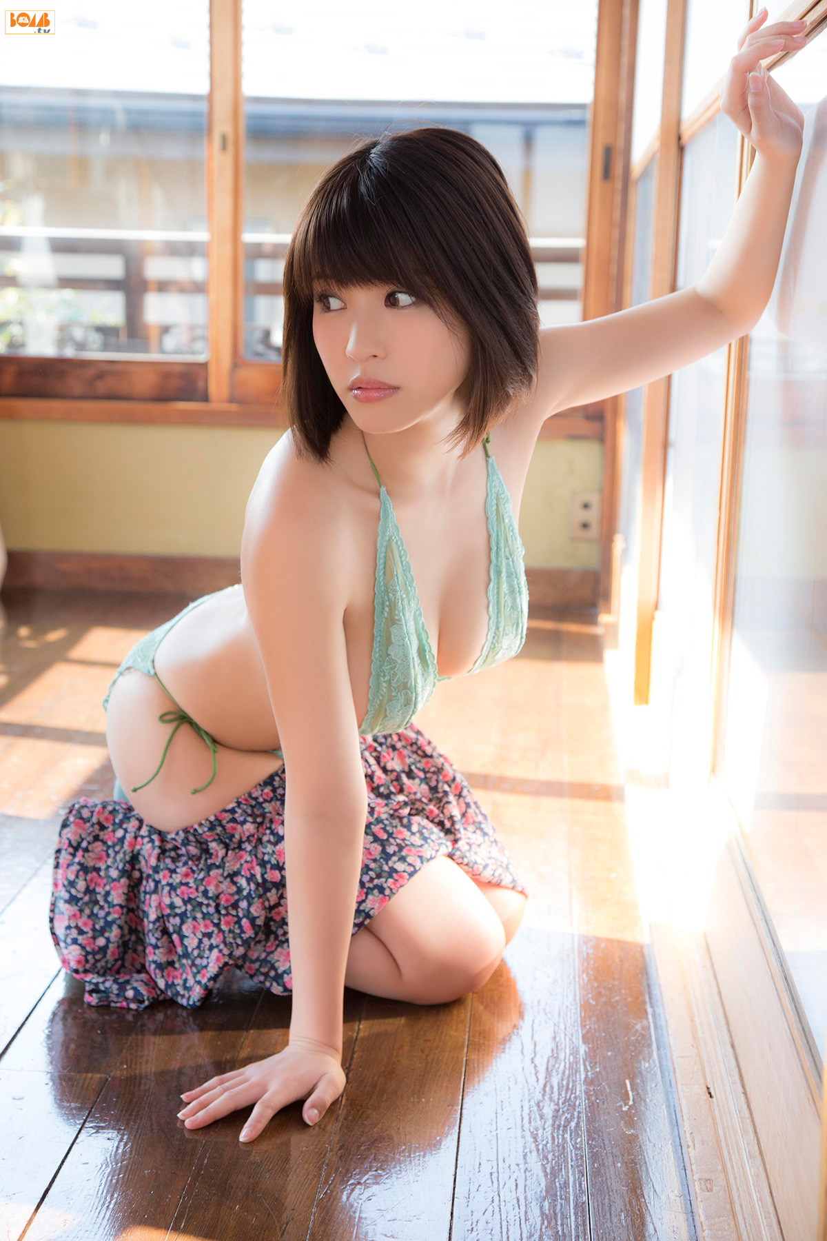 岸明日香 Asuka Kishi  [Bomb.TV] 2014年04月号/(70P)