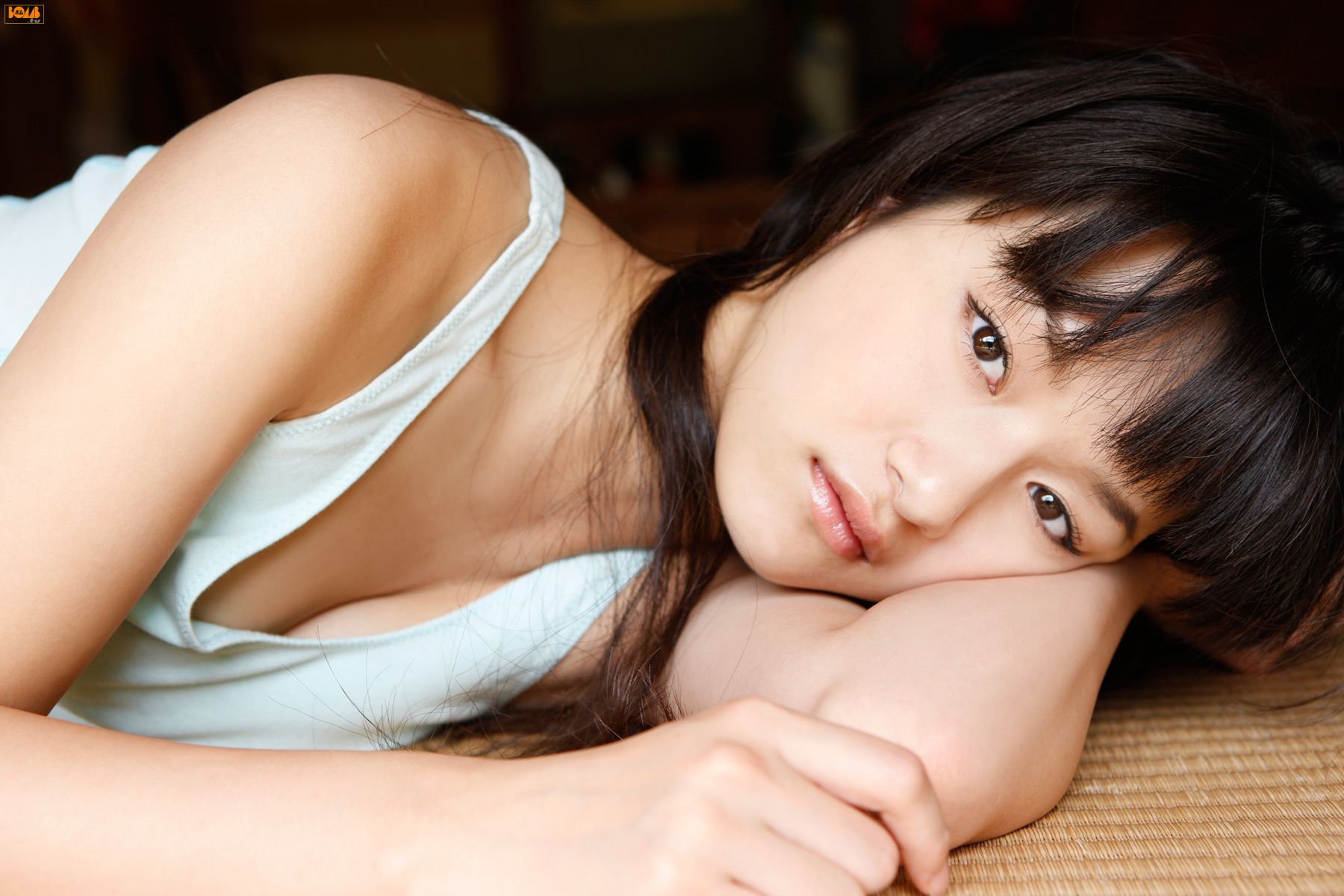 [Bomb.TV] 2010年04月刊 三宅瞳 Miyake Hitomi/(39P)