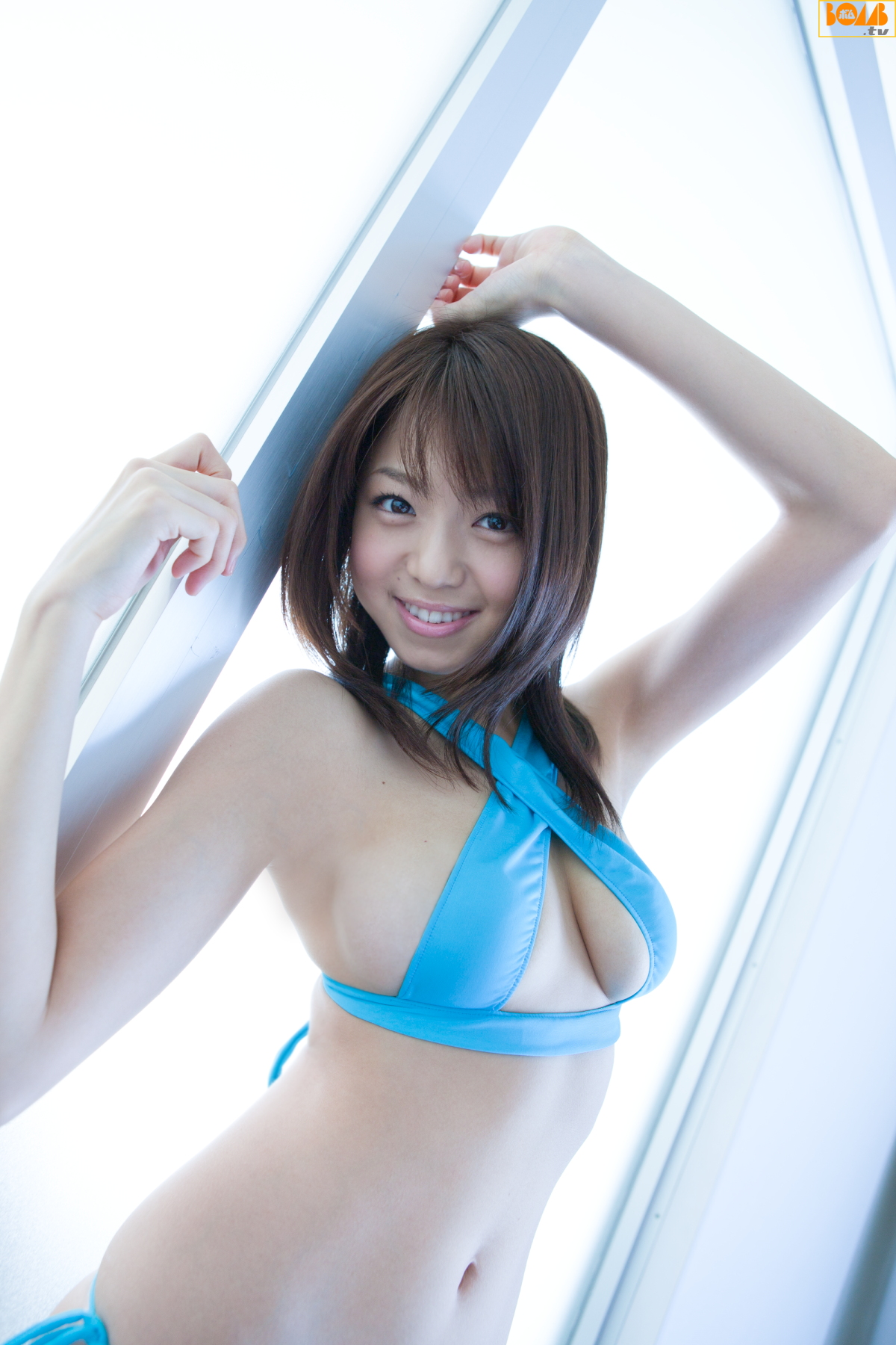 [Bomb.TV] 2011年03月号 中村静香 Shizuka Nakamura/(51P)