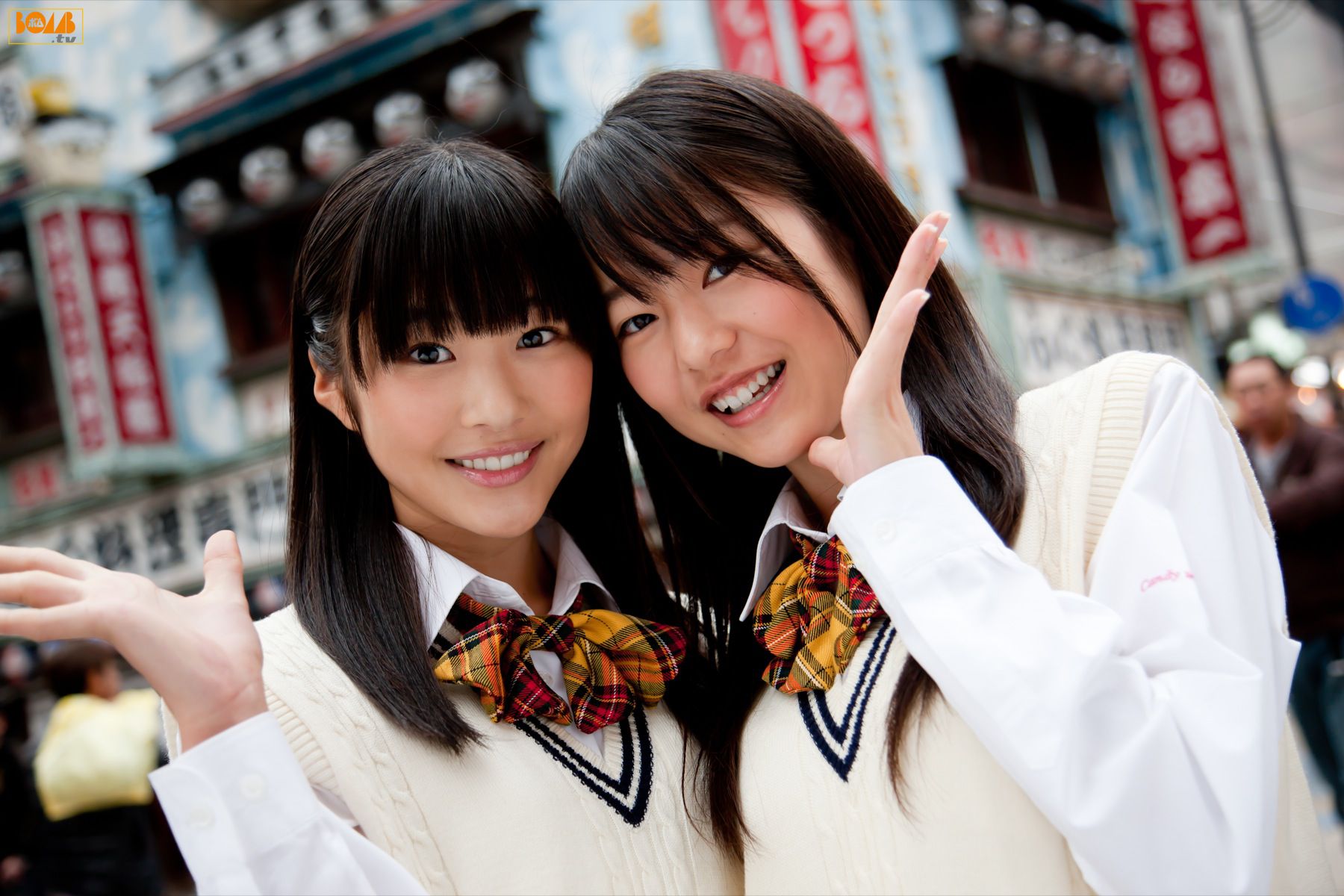 [Bomb.TV] 2011年01月刊 Nmb48 成员/(49P)